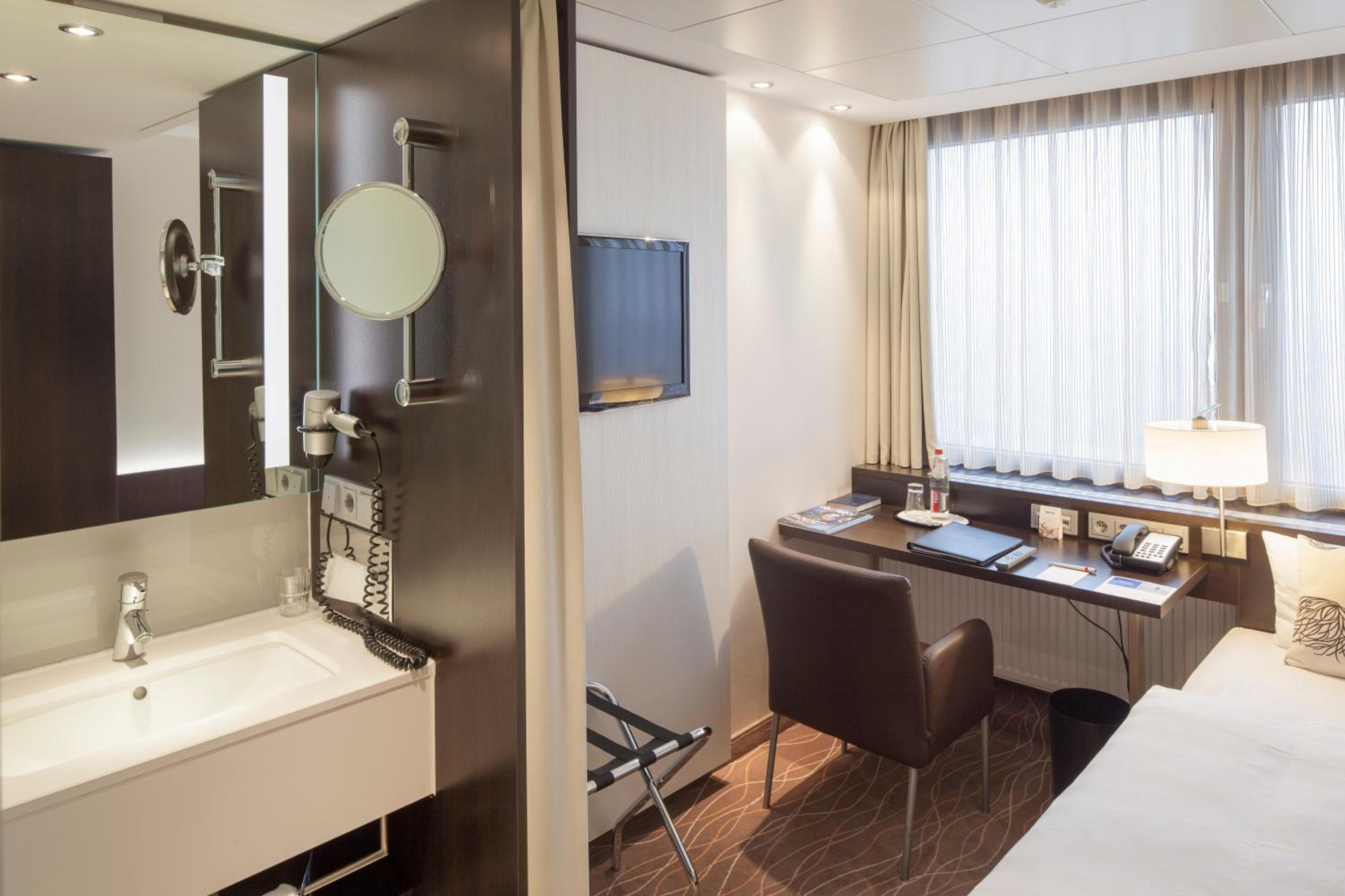 Park Inn by Radisson Berlin Alexanderplatz hotel, Alexanderplatz 7, Berlin, Germany — photo 99