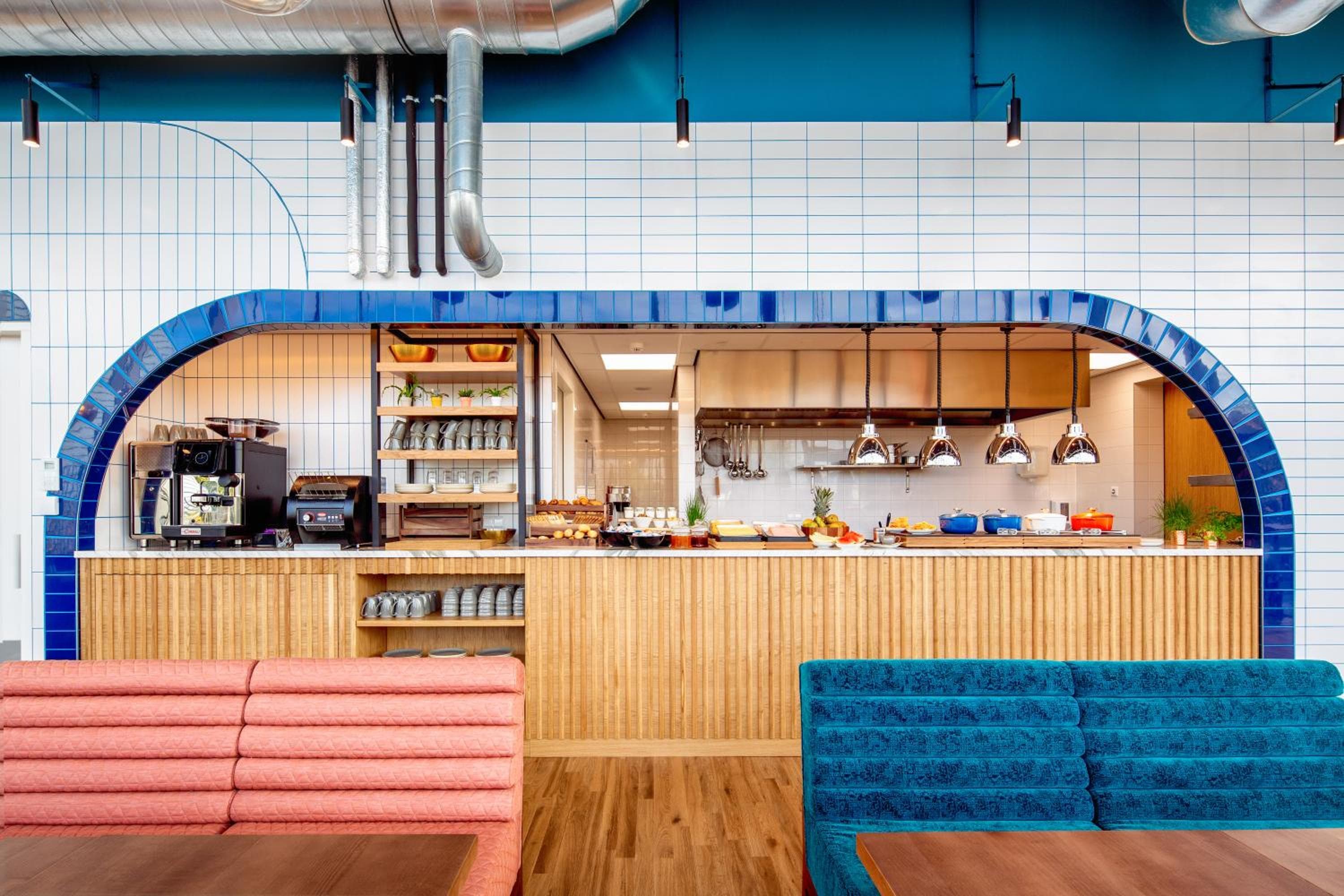 YOTEL Amsterdam — 29