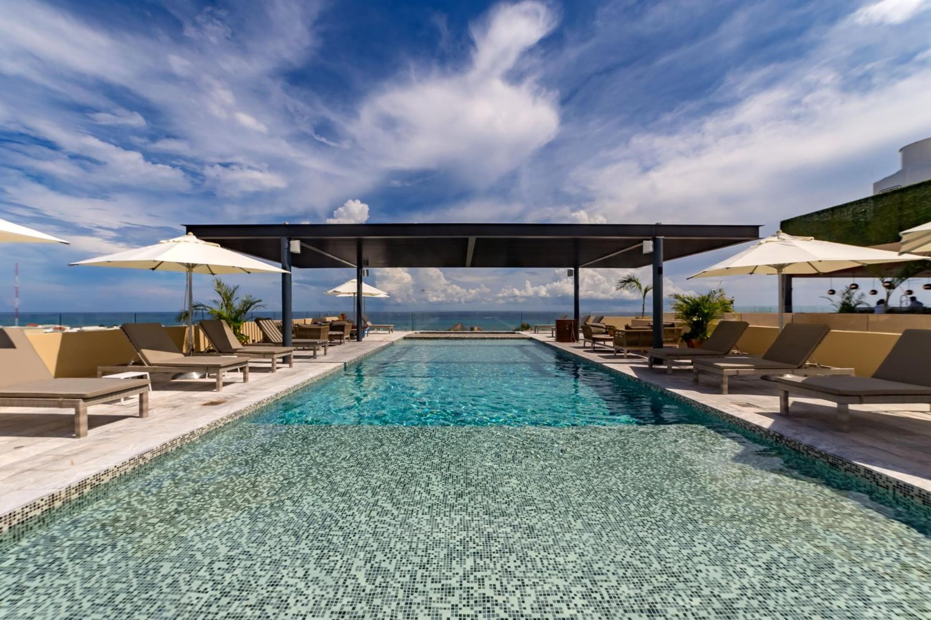 Singular Joy Vacation Rentals — 15