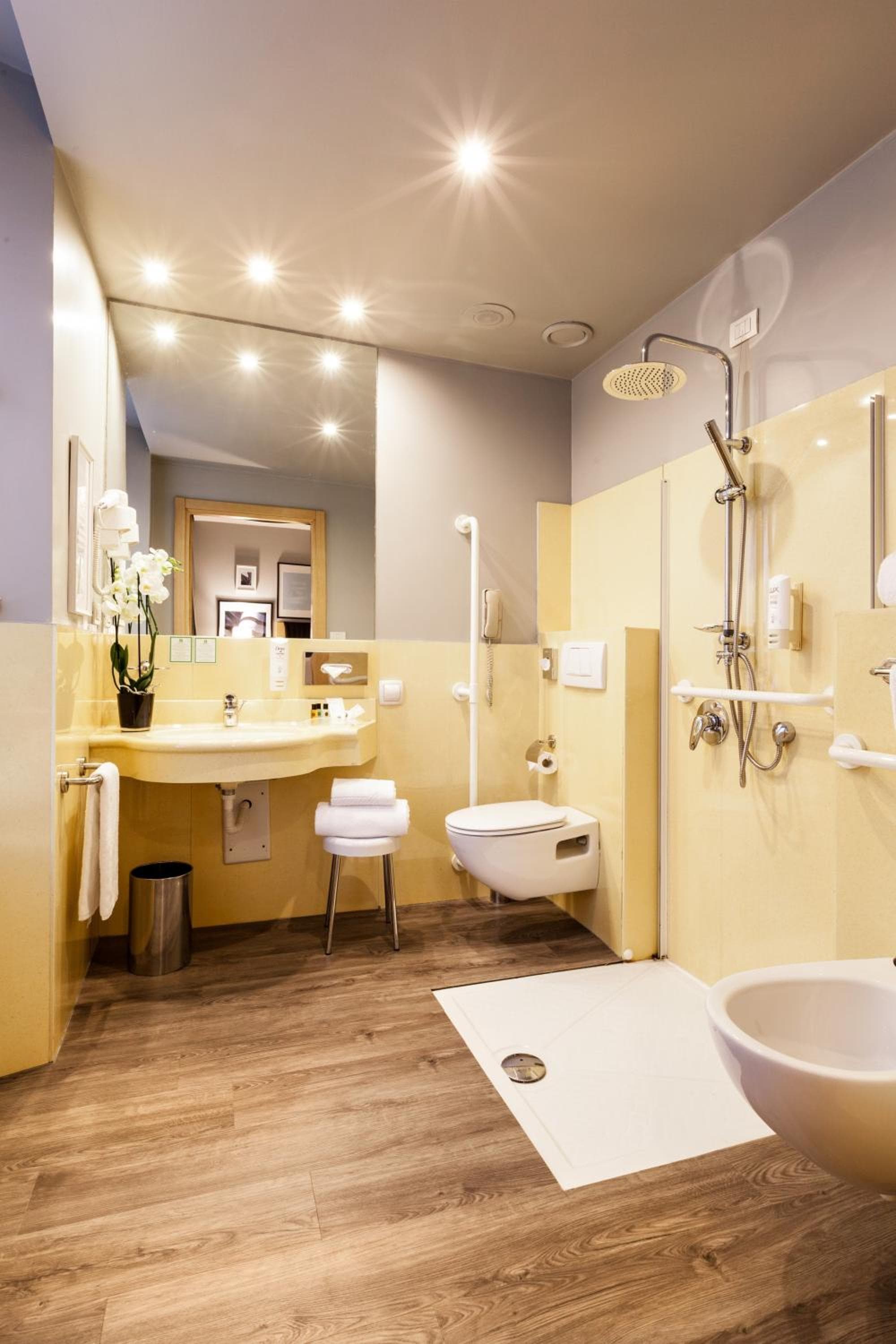 Holiday Inn Milán Estación Garibaldi, un hotel IHG — 22