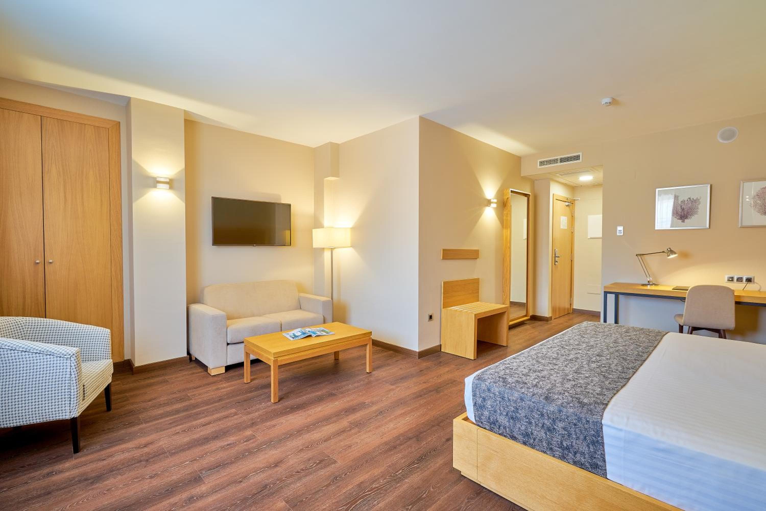 Hotel Guadalmedina — 26