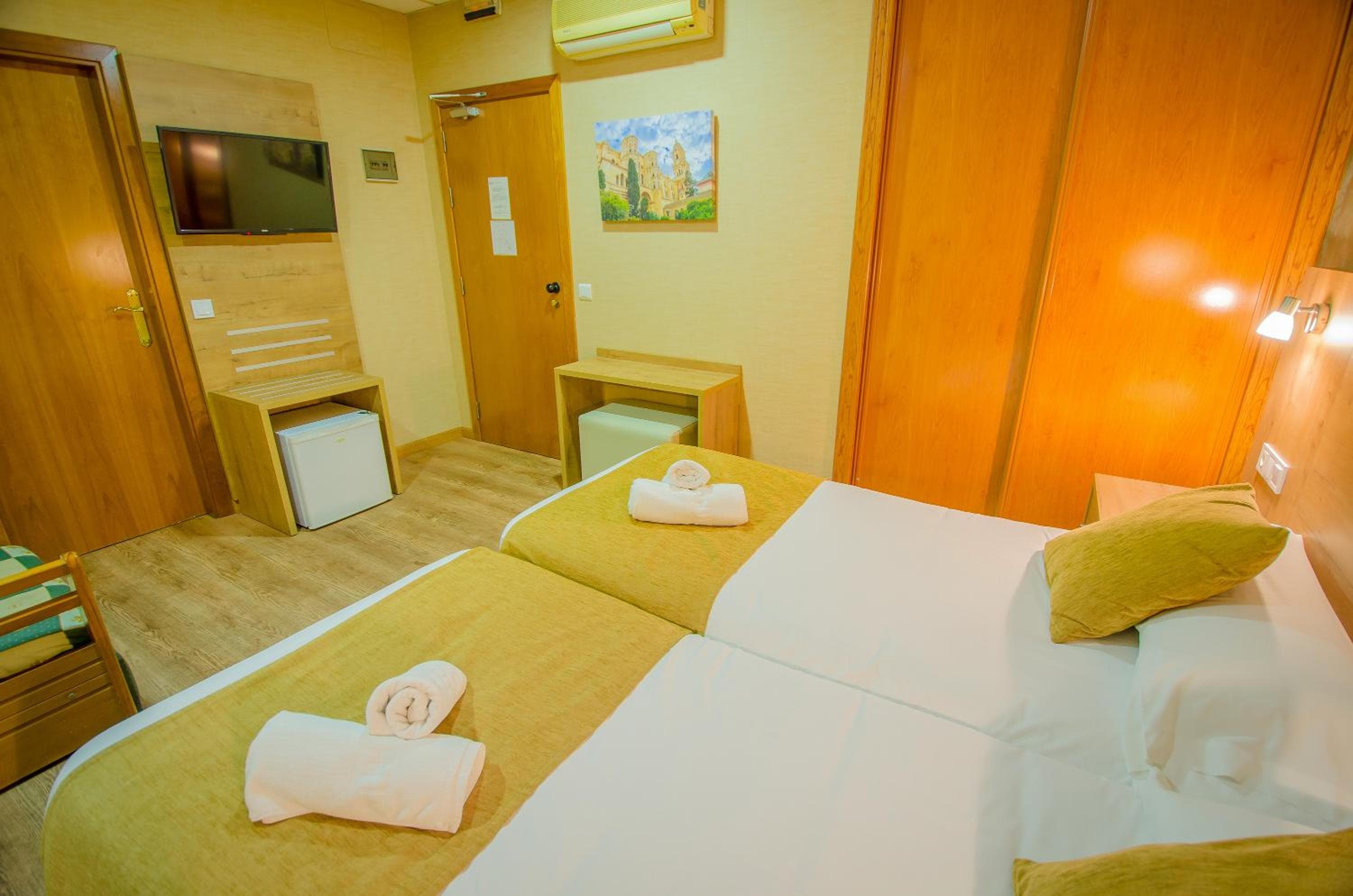 Hotel Solymar — 3