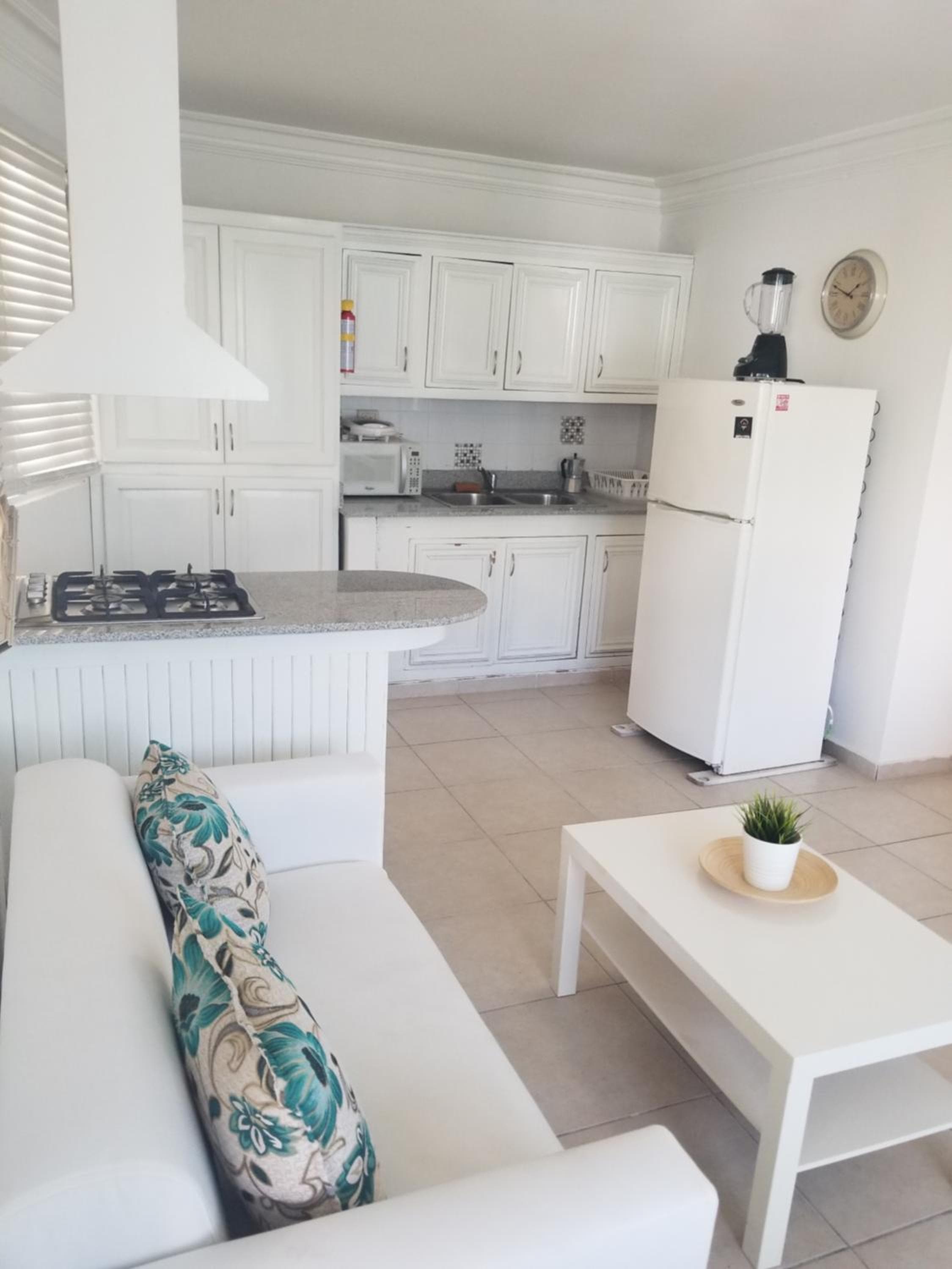 Karimar Beach Condo Hotel — 14
