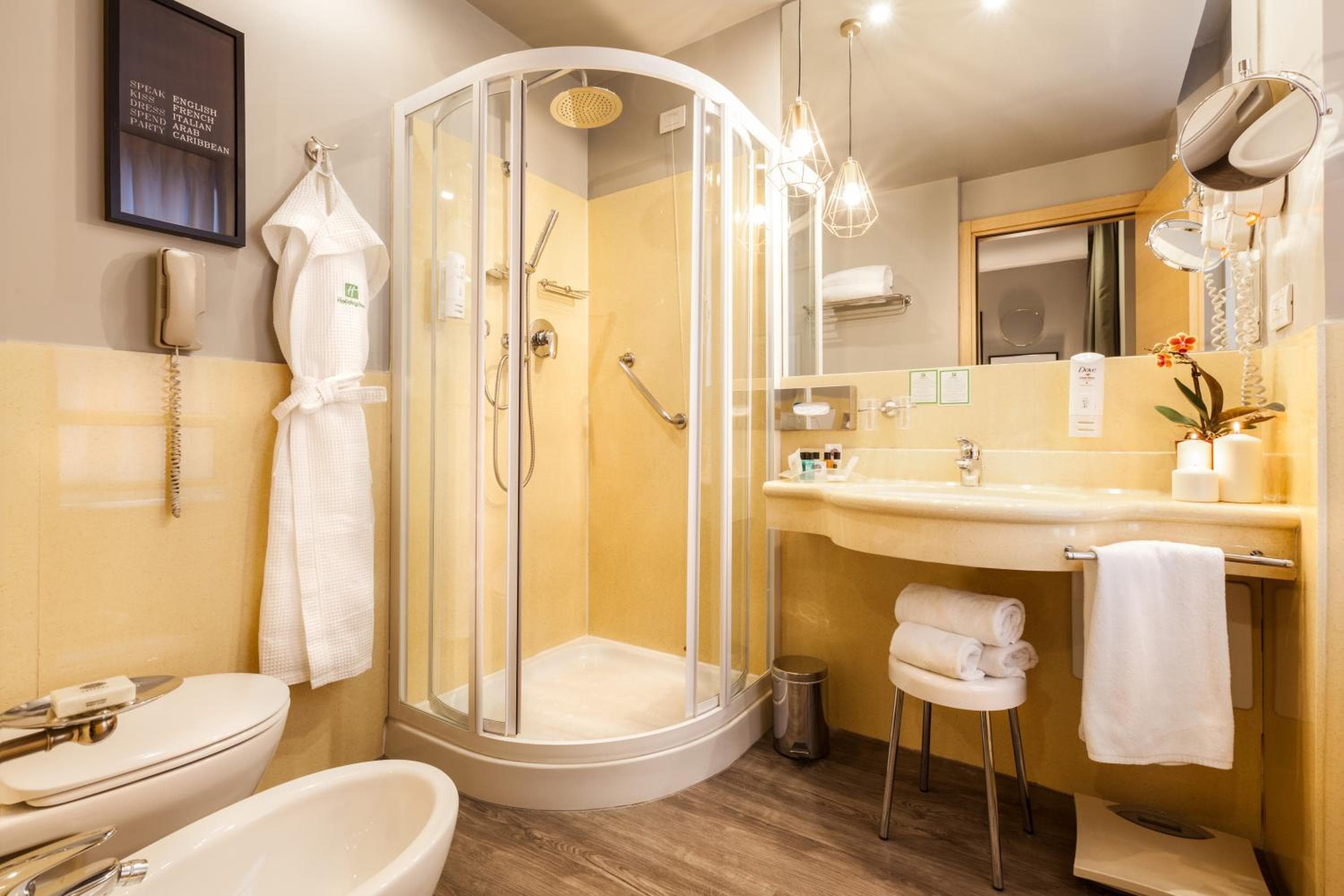 Holiday Inn Milan Garibaldi Station by IHG — 2