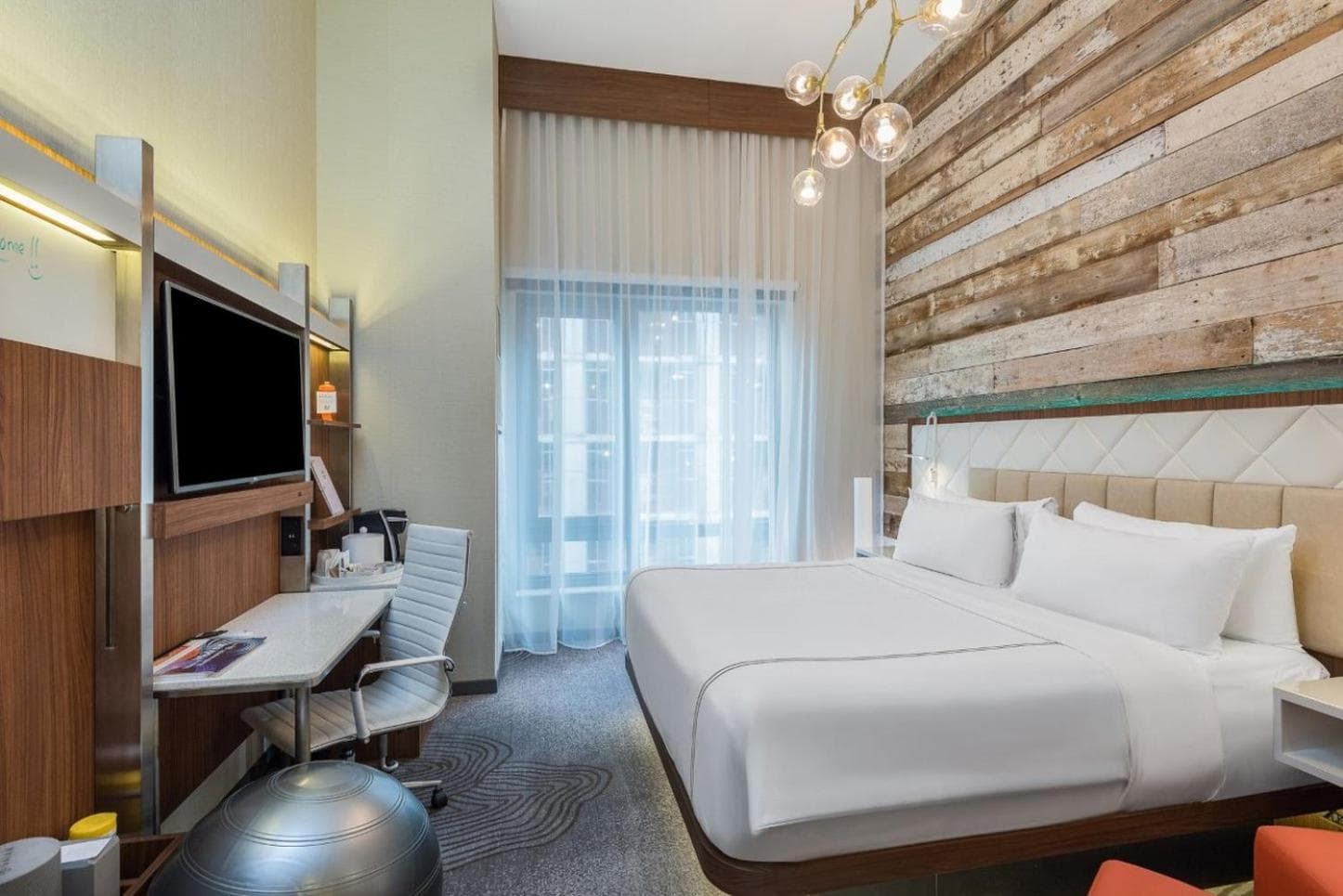 EVEN Hotel New York - Times Square South by IHG — 7