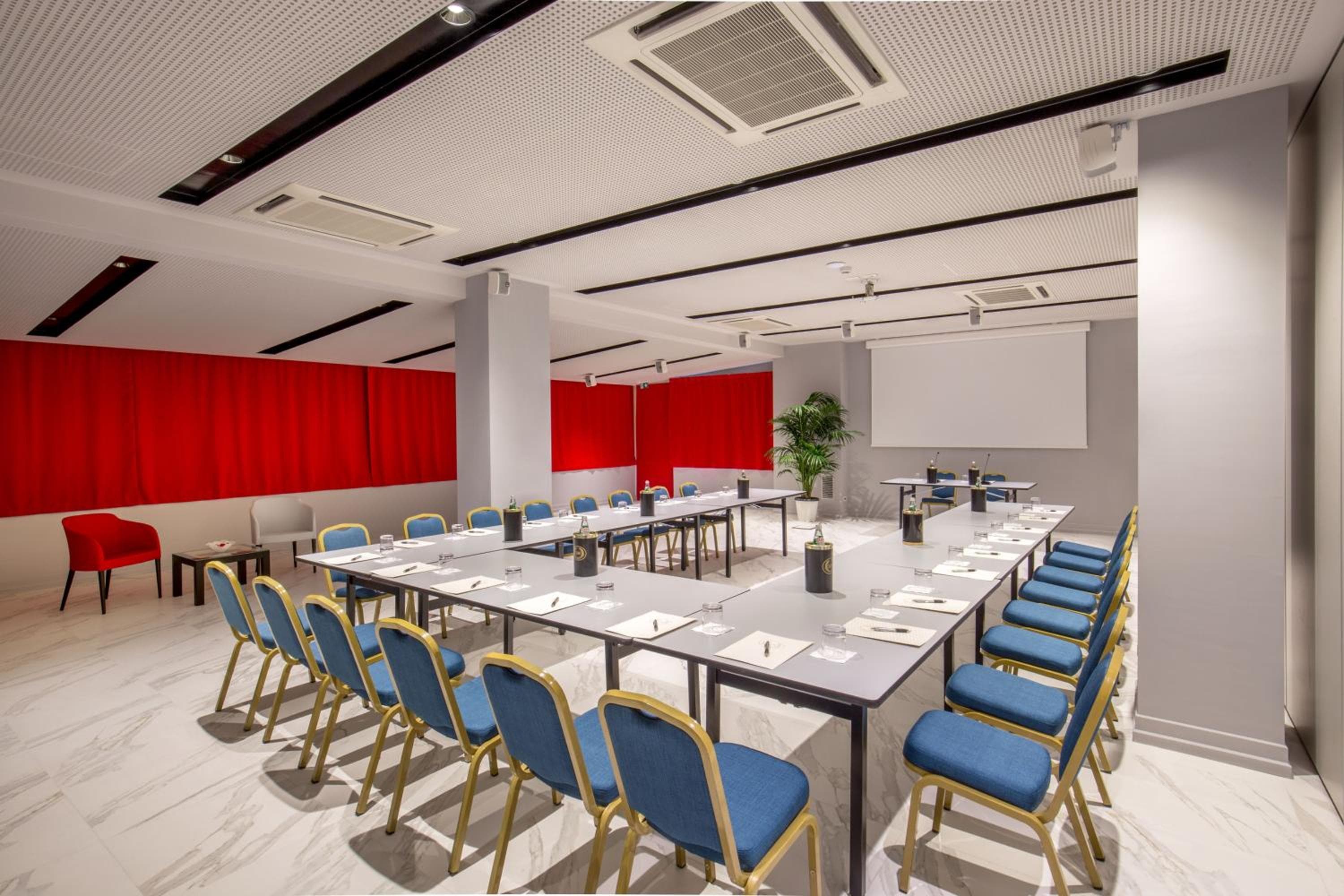 Hotel American Palace Eur — 9