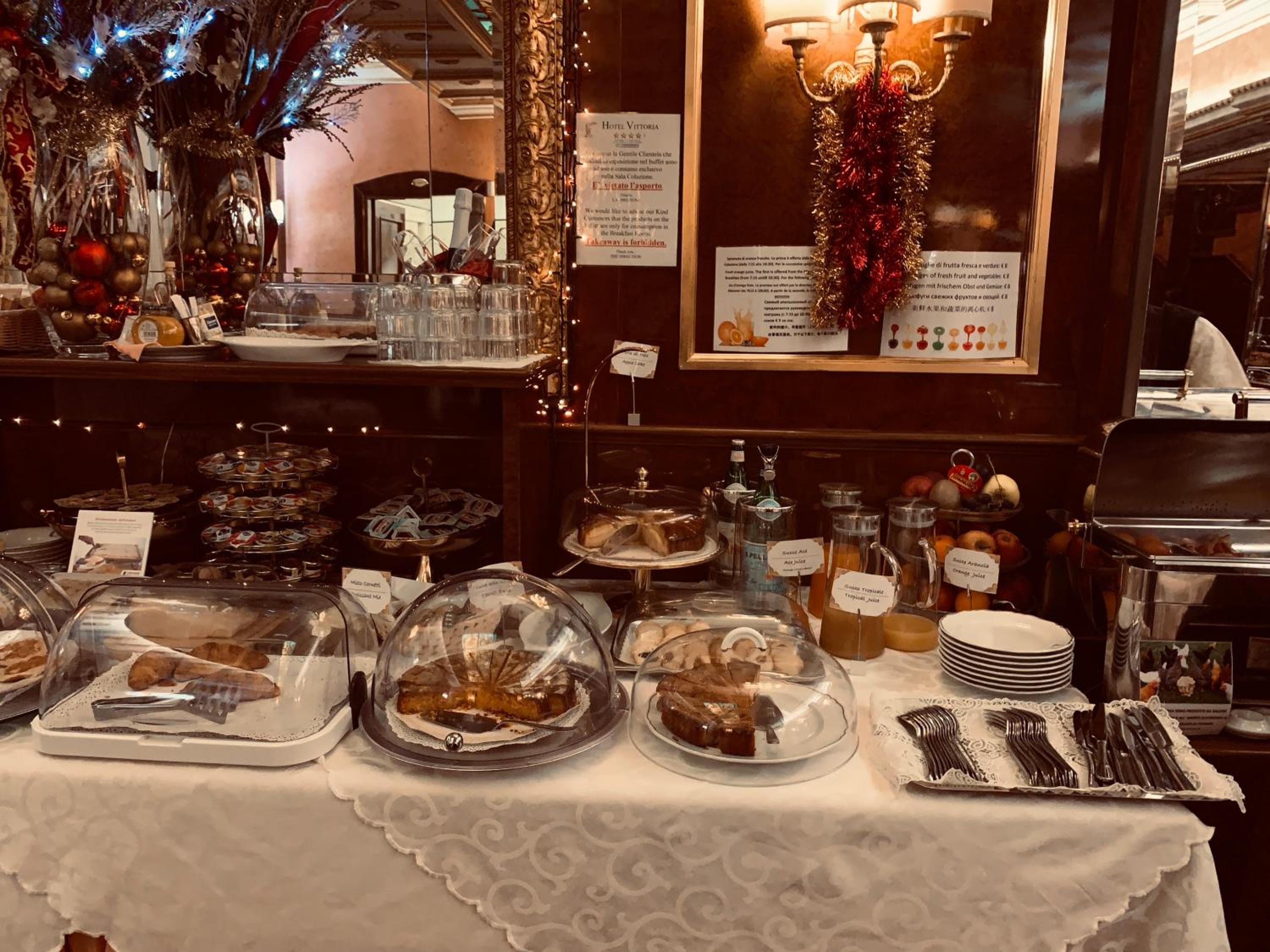 Hotel Vittoria — 6
