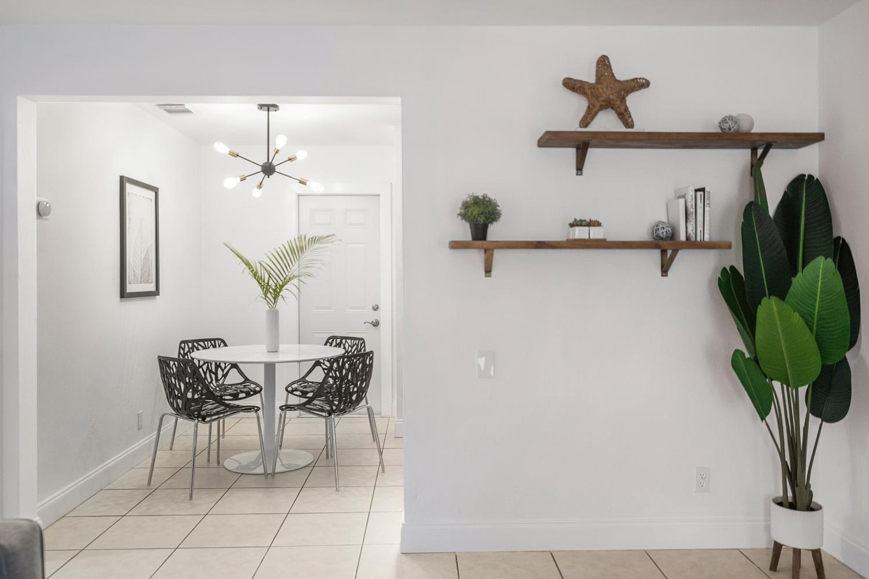 Alani Bay Premium Condos — 25