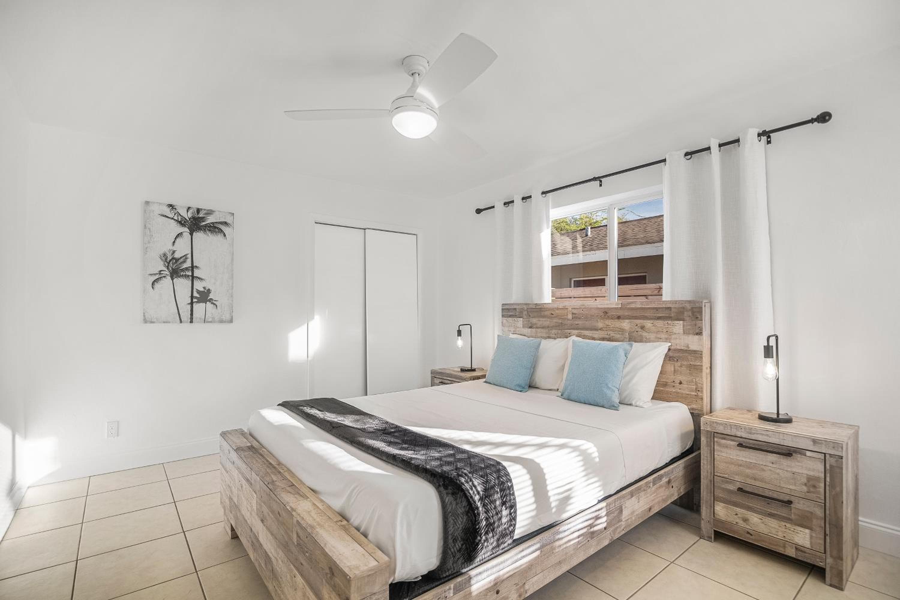 Alani Bay Premium Condos — 3