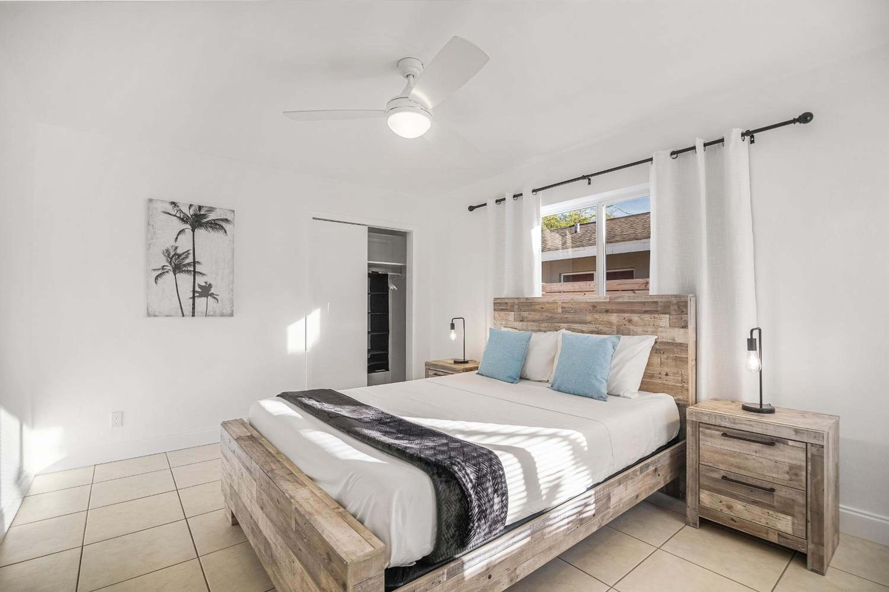 Alani Bay Premium Condos — 20