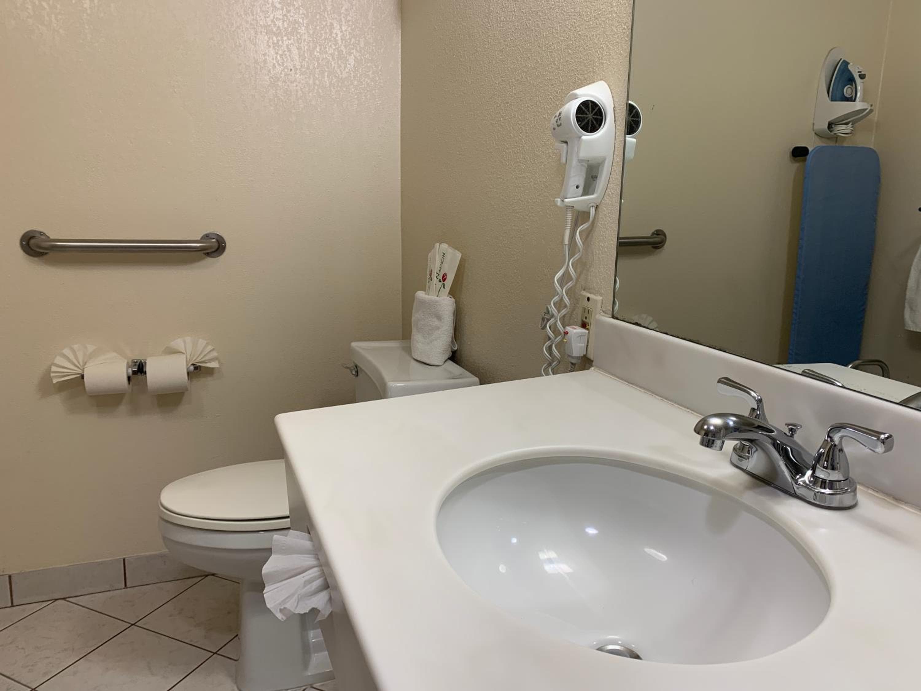 Days Inn by Wyndham Las Vegas Airport vicino alla Strip — 22
