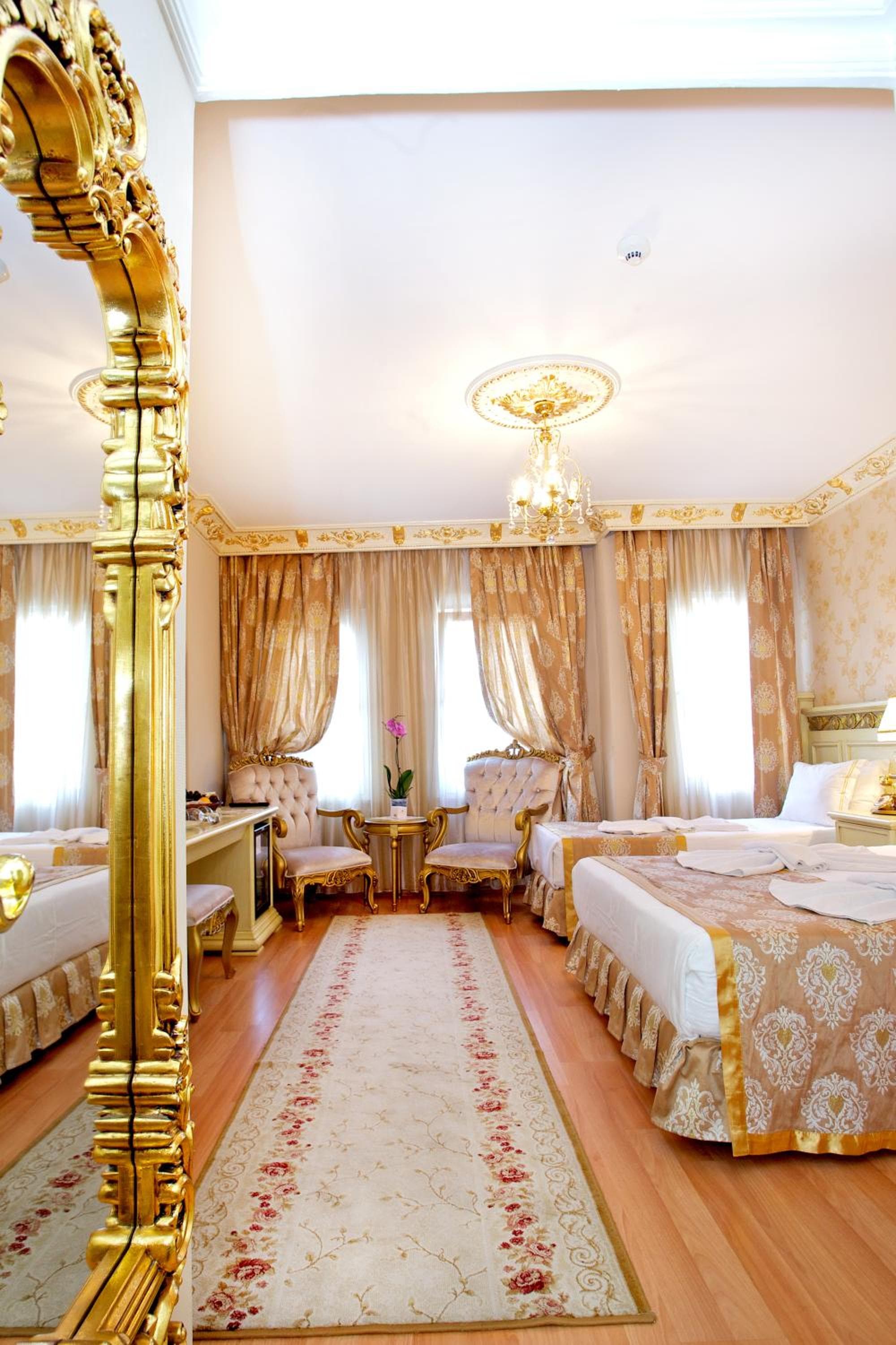 White House Hotel Istanbul — 26