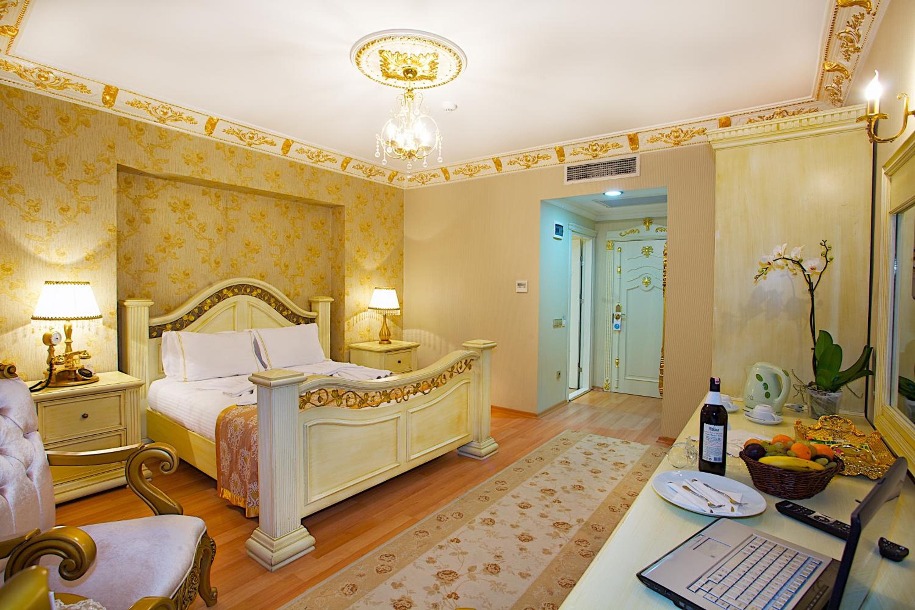 White House Hotel Istanbul — 22