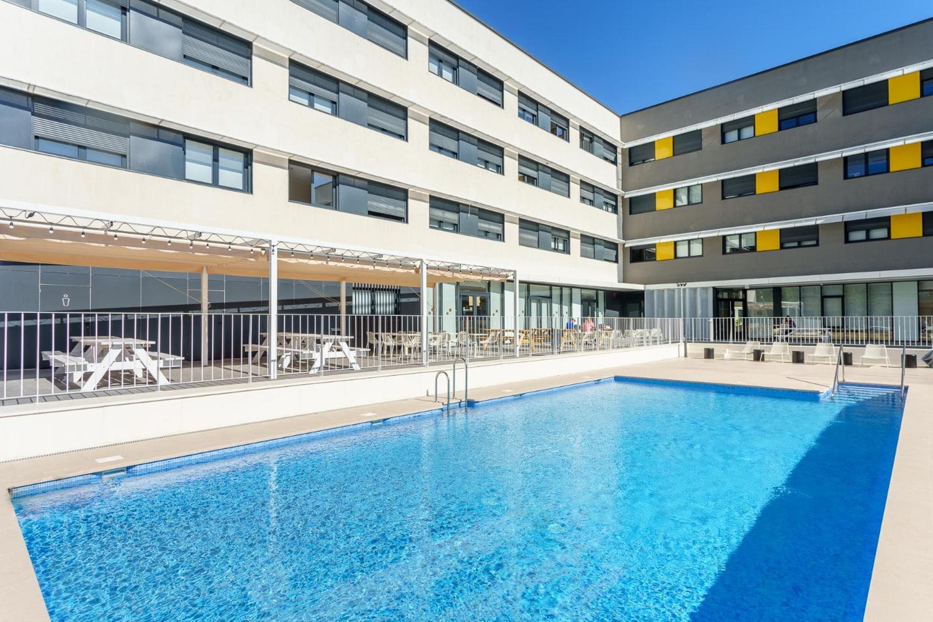 Residencia Universitaria Campus Málaga — 1