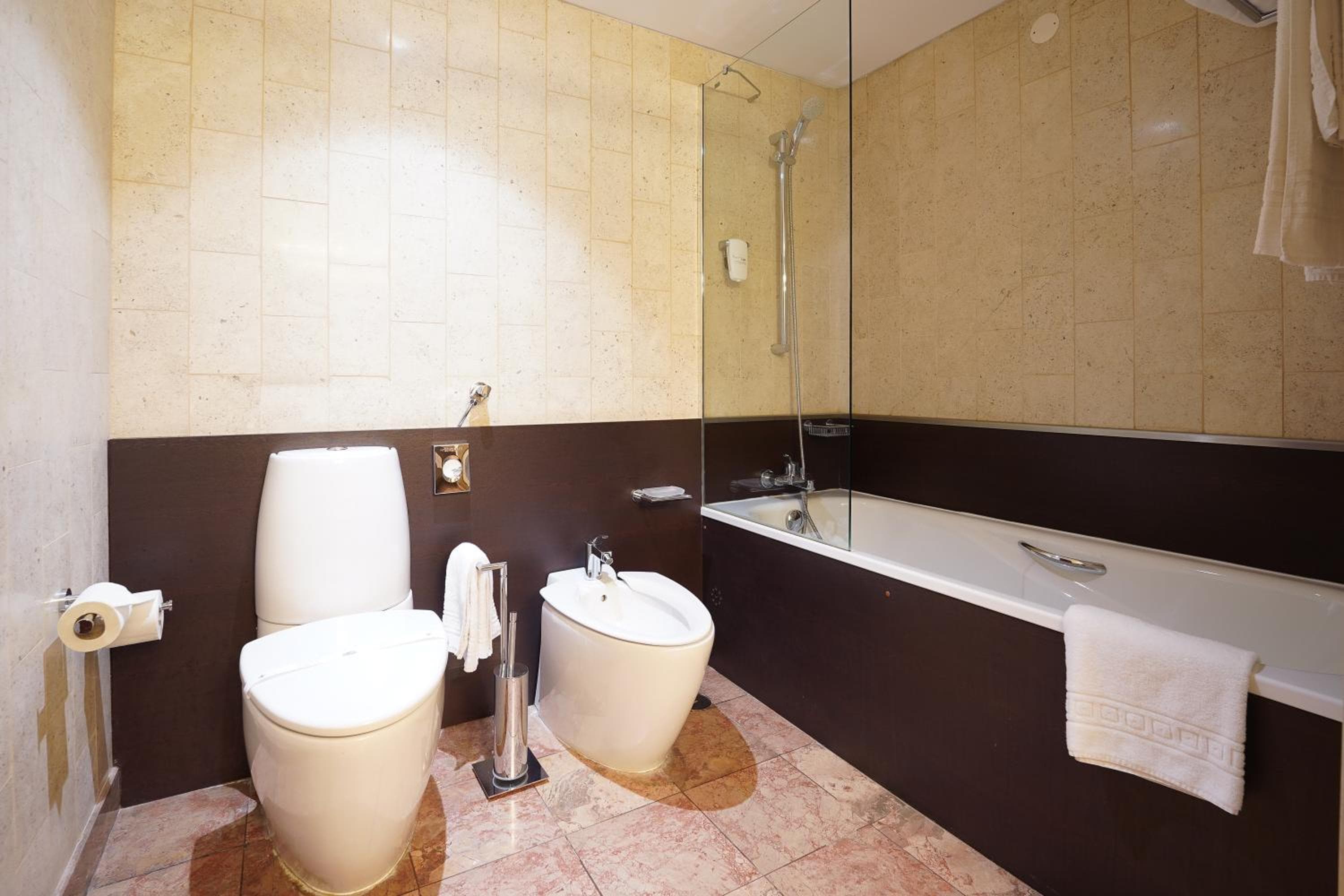 Legendary Lisboa Suites — 19