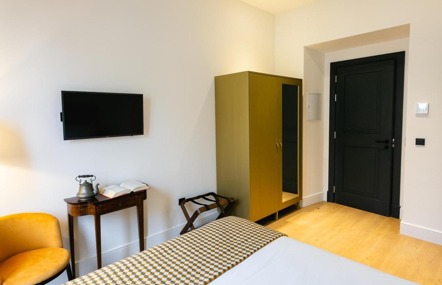 Joya del Casco Boutique Hotel by Shiadu — 16