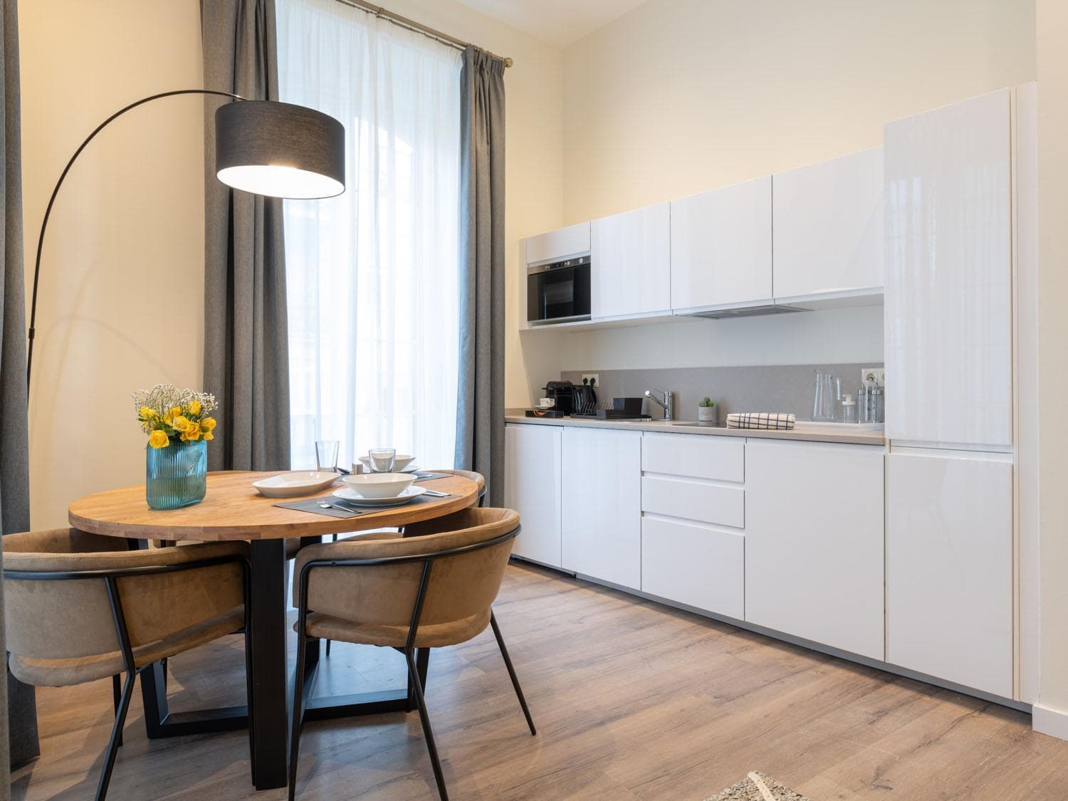 Home Art Apartments Málaga — 13