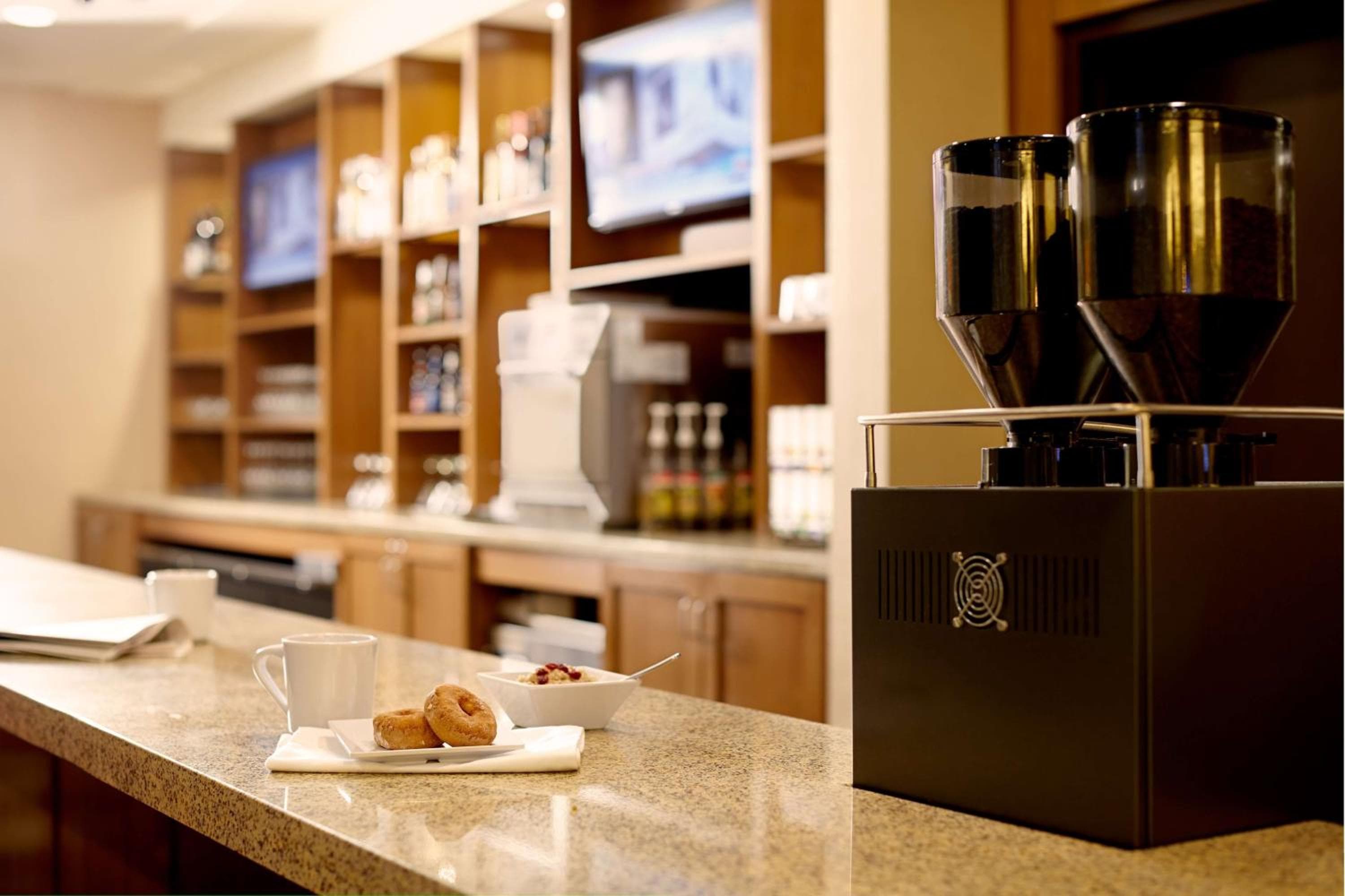Hyatt Place Orlando Airport — 24