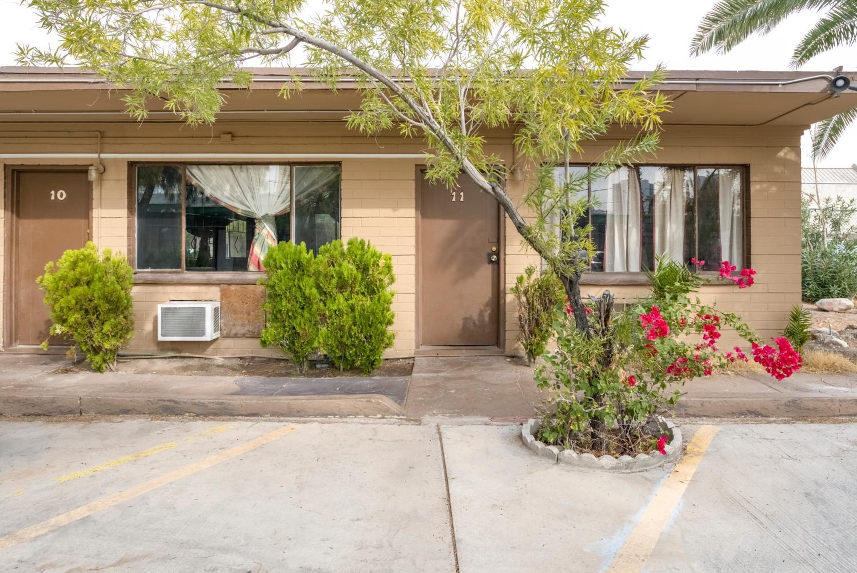 OYO Oasis Motel Las Vegas I-15 — 16
