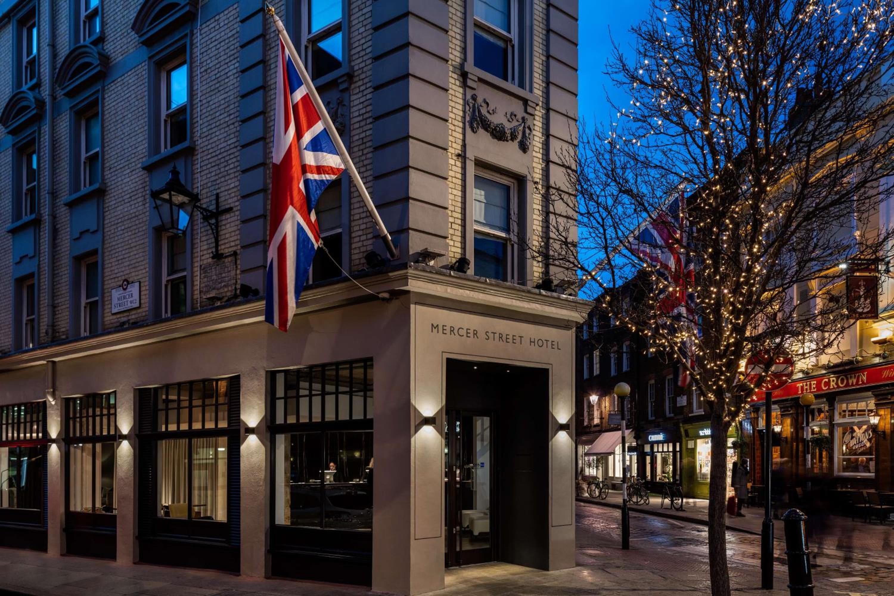 Radisson Blu Hotel, London Mercer Street — 1