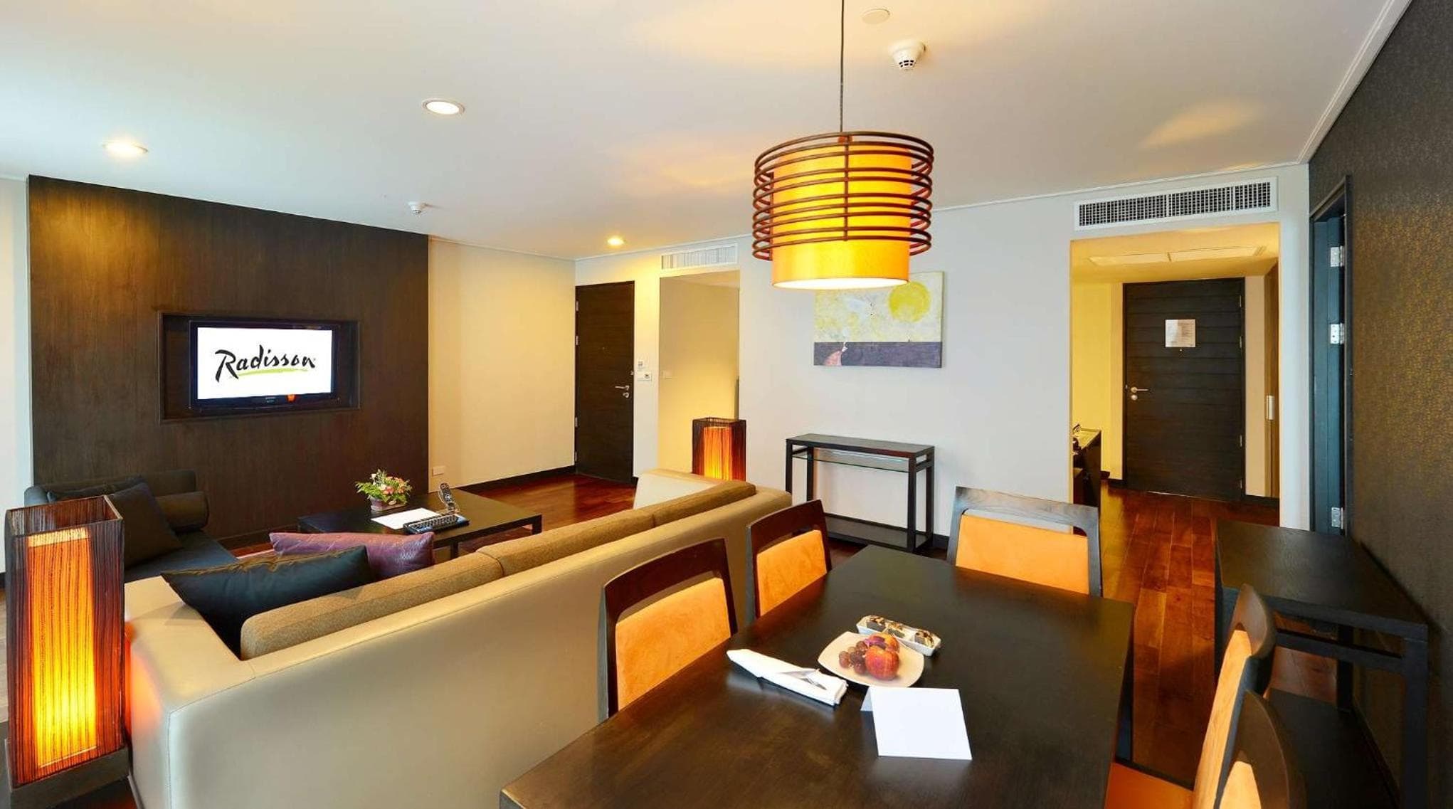 Radisson Suites Bangkok Sukhumvit — 16