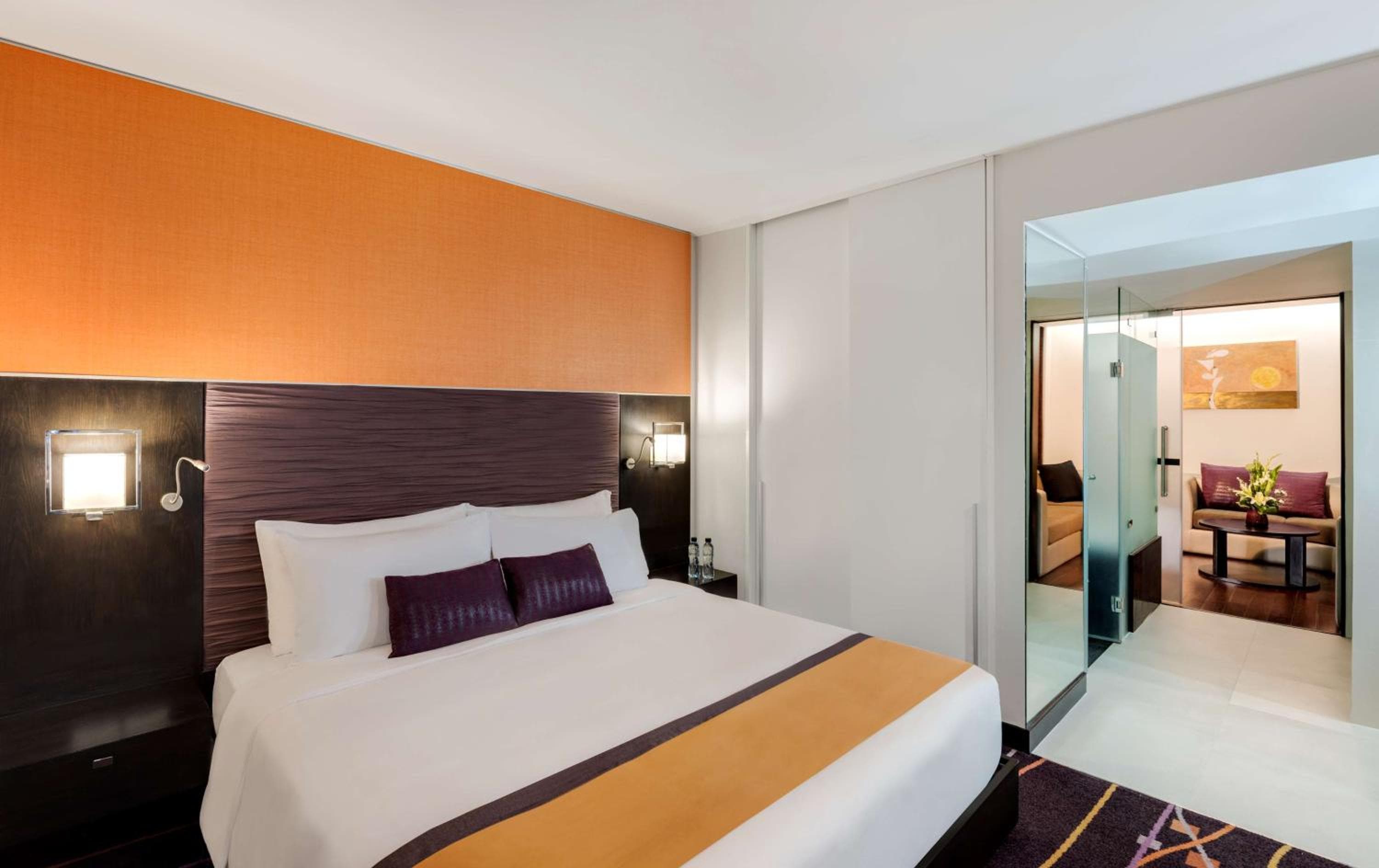 Radisson Suites Bangkok Sukhumvit — 11