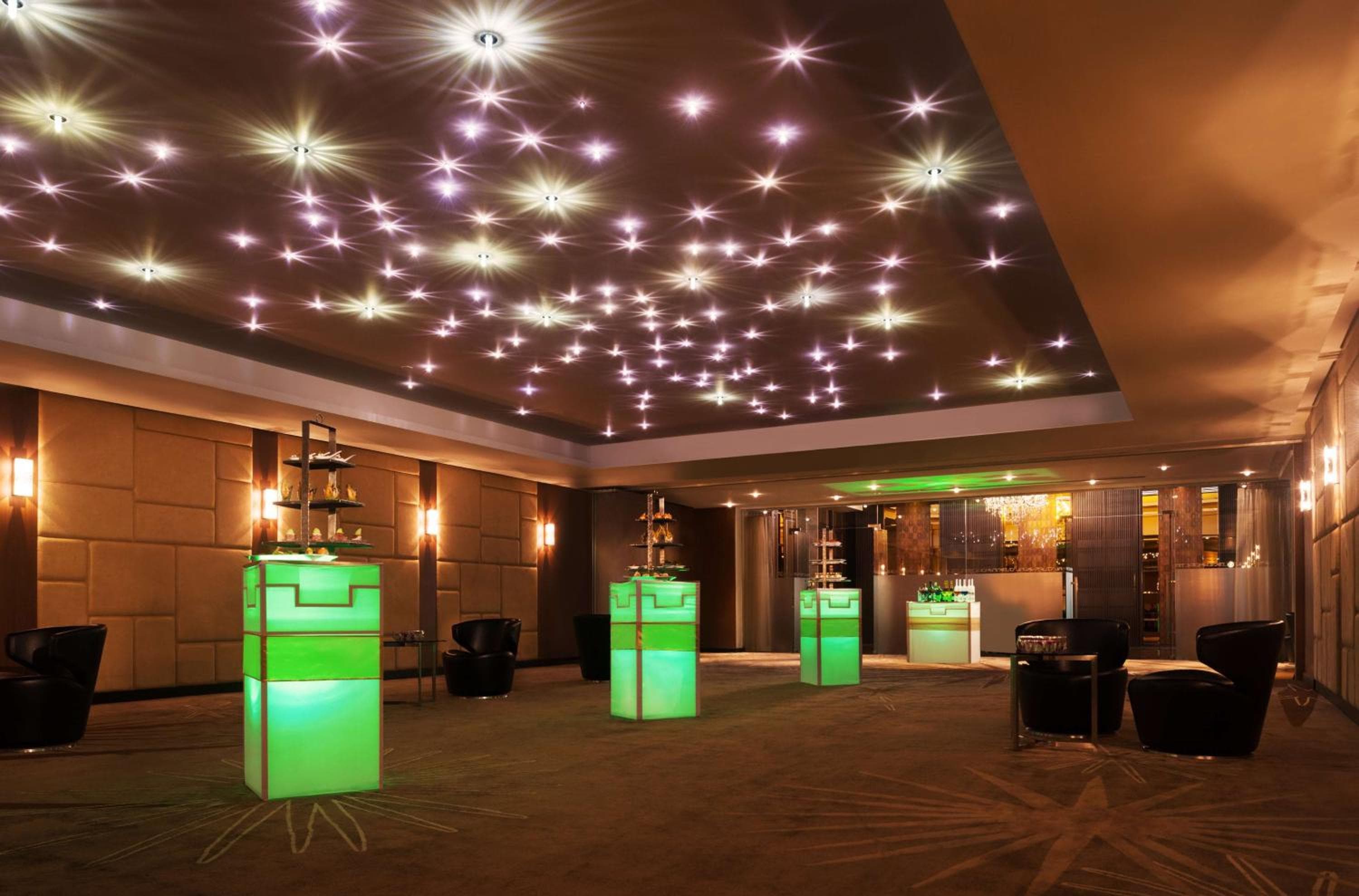 Radisson Suites Bangkok Sukhumvit — 28