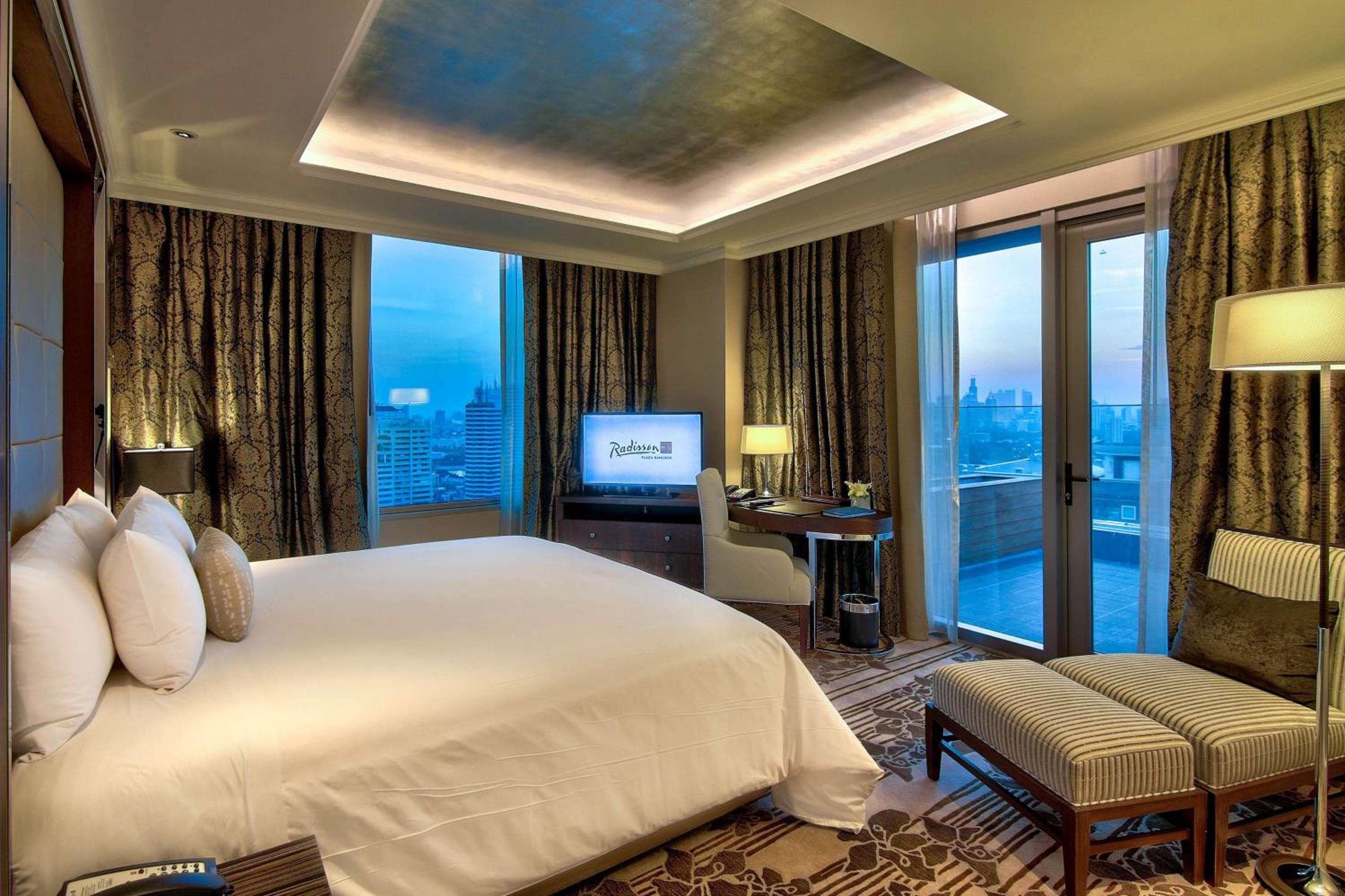 Radisson Blu Plaza Bangkok — 15