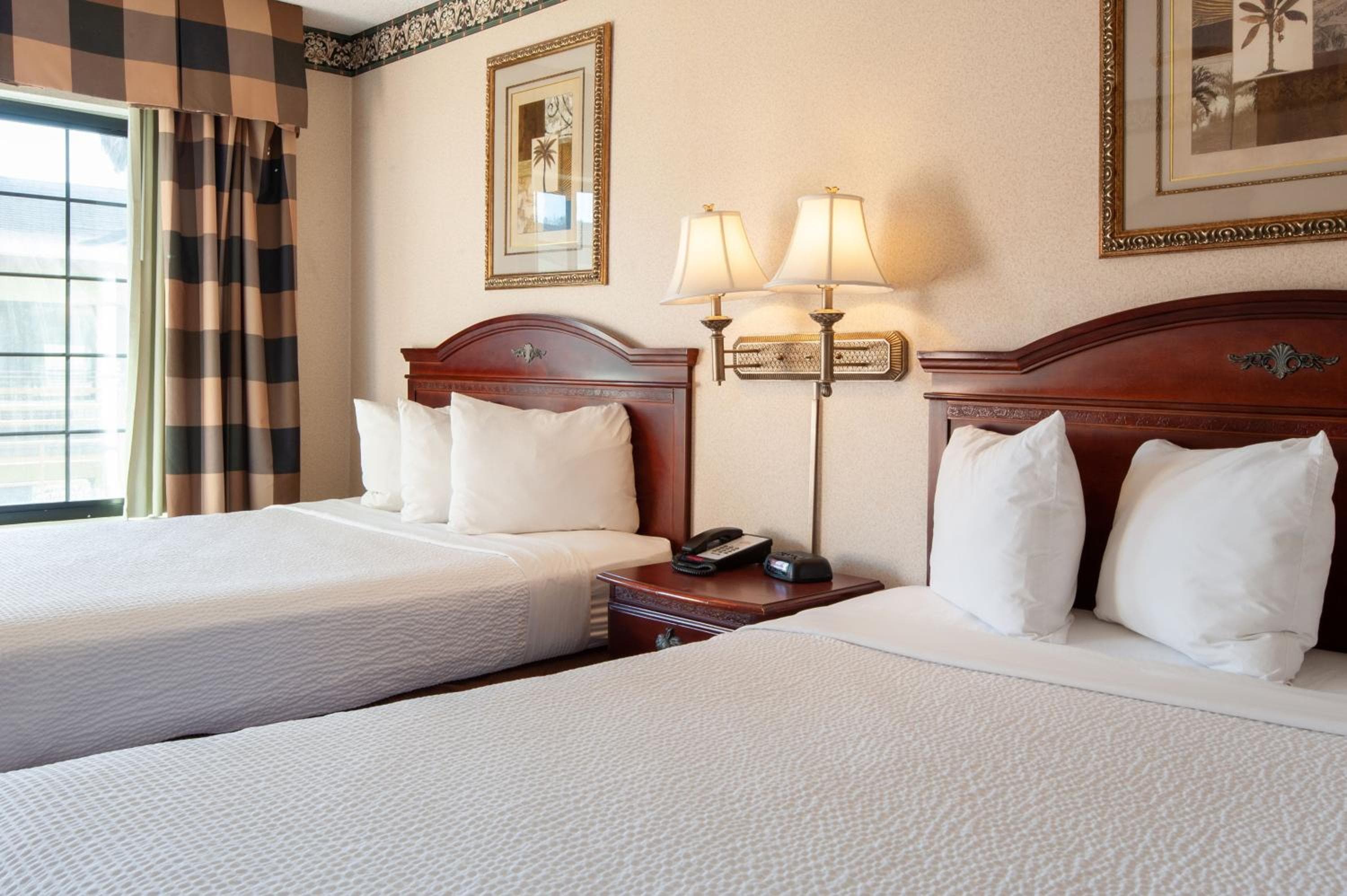 Studio City Court Yard Hotel - Studio City Innenhof Hotel — 7