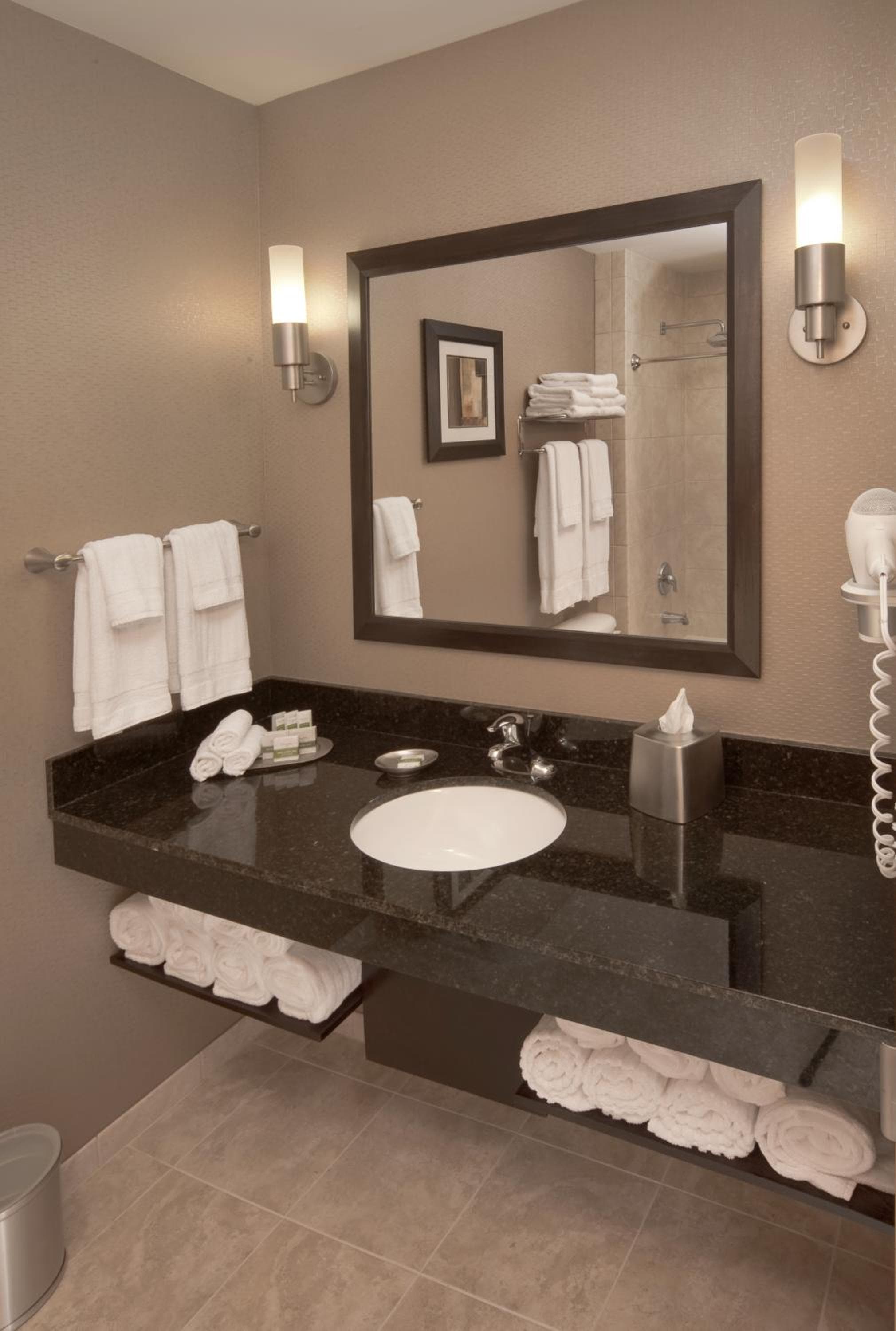 Best Western Plus Miami Intl Airport Hotel & Suites Coral Gables — 20
