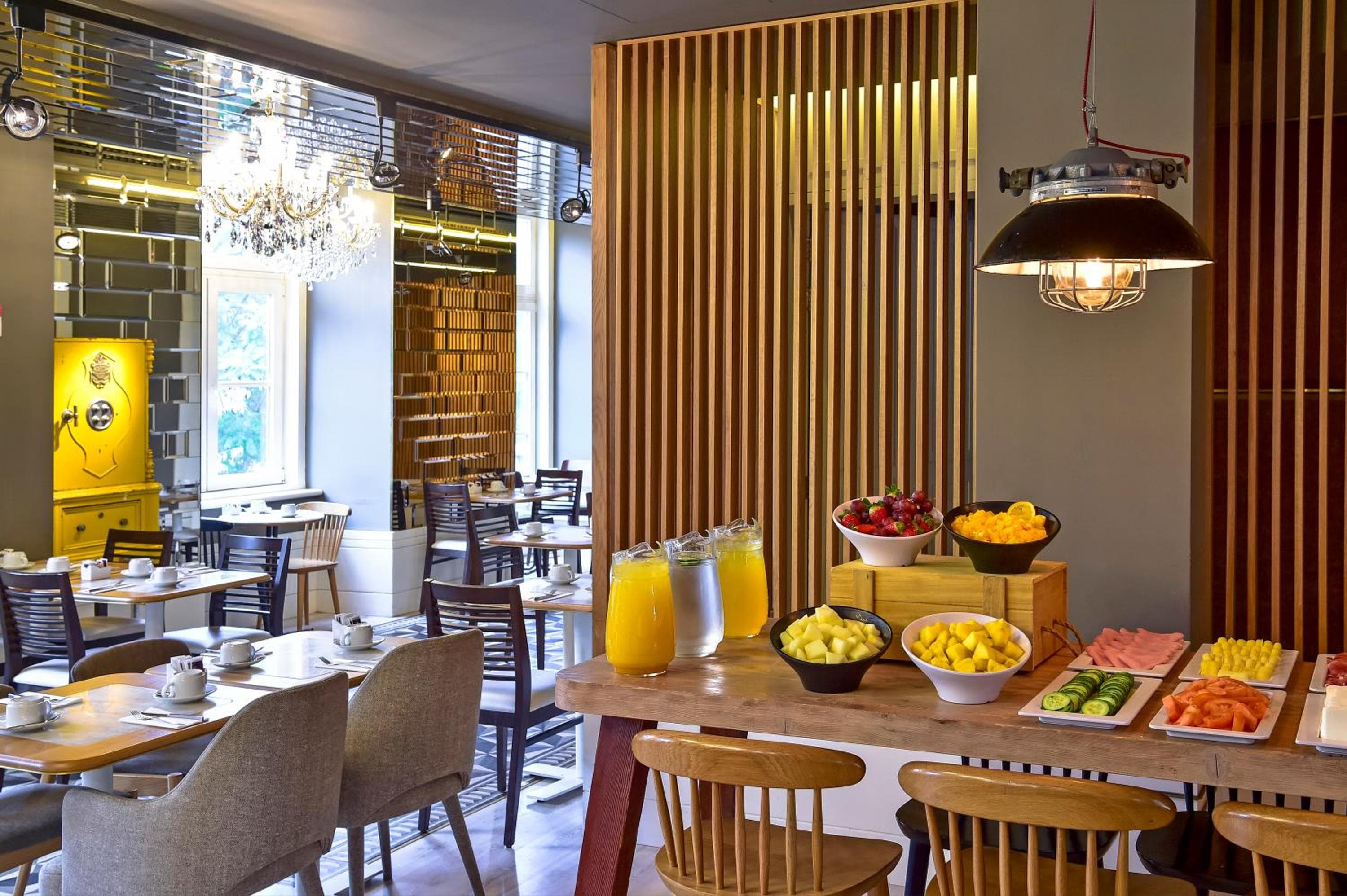 La mia storia Hotel Rossio — 14