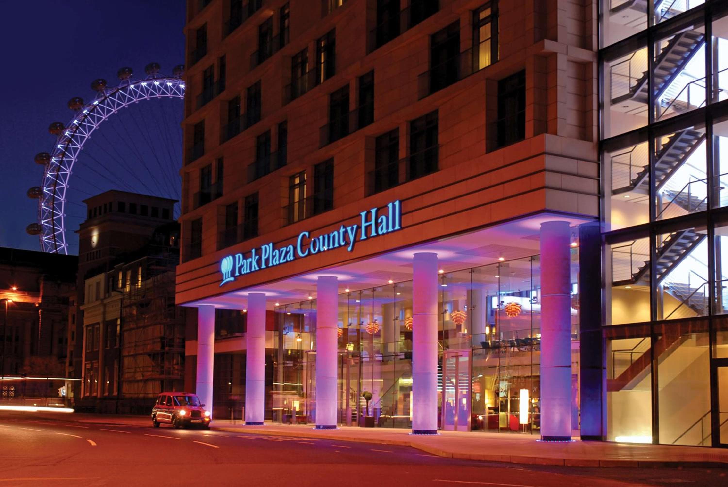 Park Plaza County Hall London hotel, 1 Addington Street, London, United Kingdom — photo 1