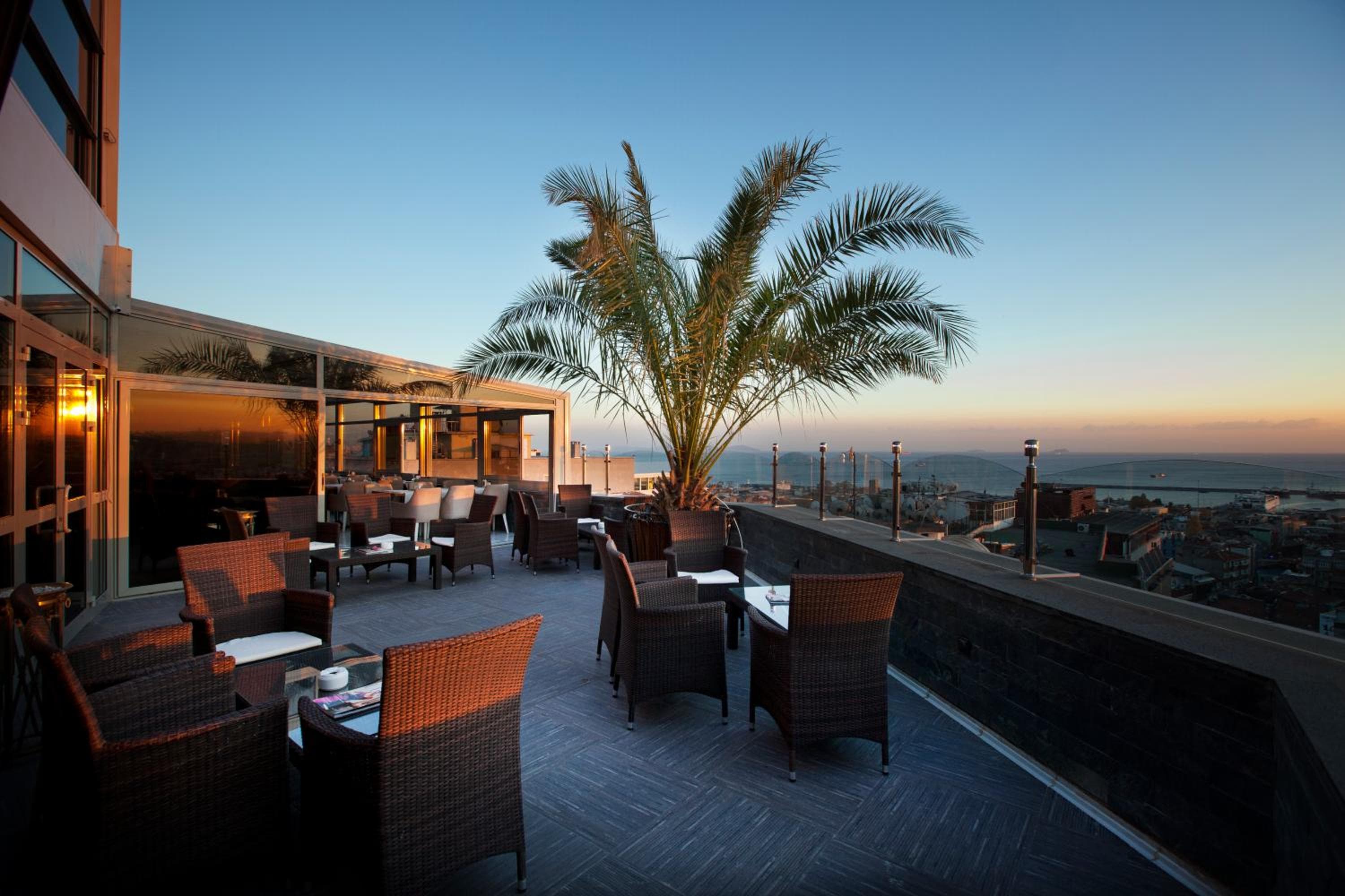 Darkhill Hotel — 14