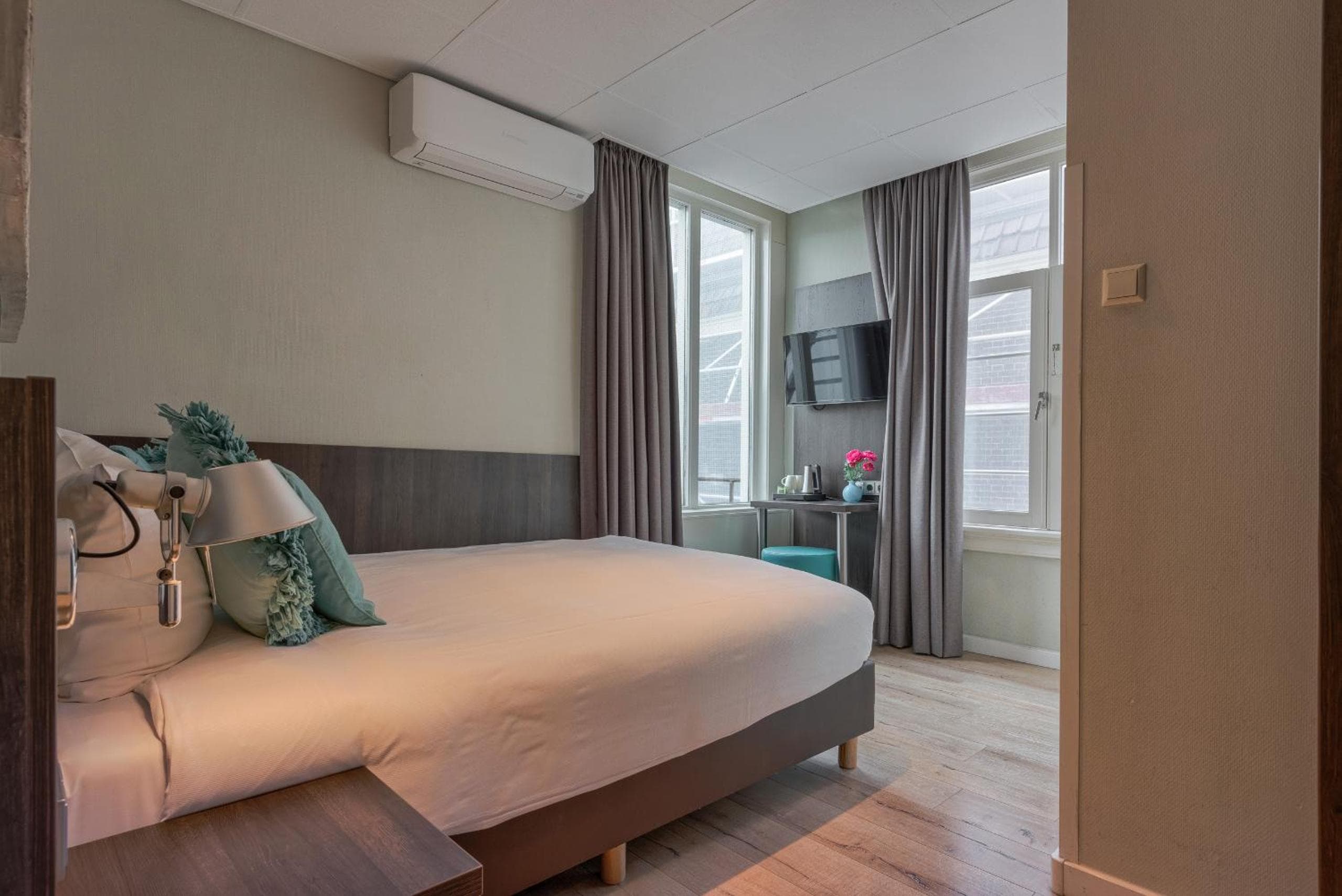 Hotel Damsquare — 13