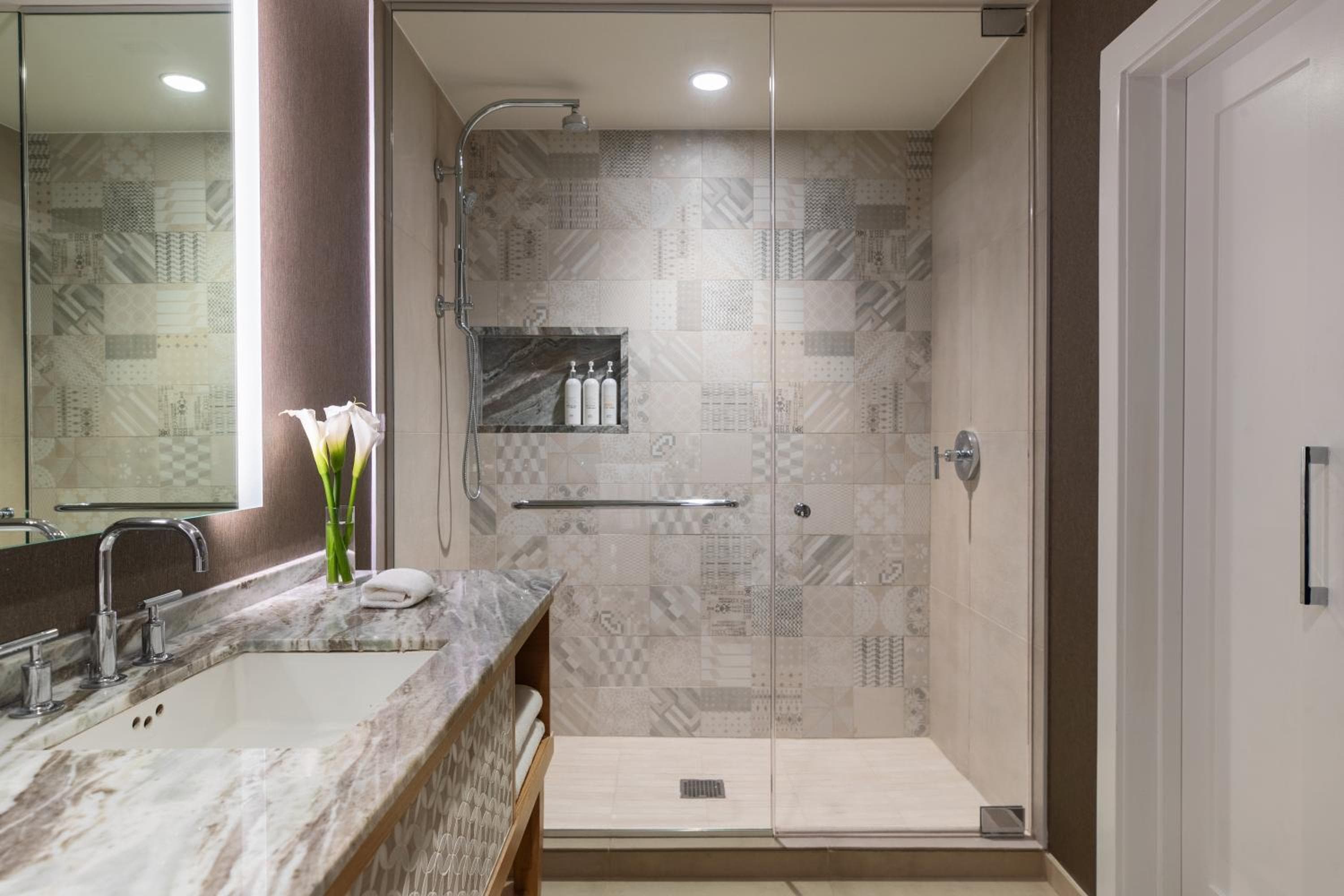 L7 Chicago by LOTTE hotel, 225 North Wabash Street, Chicago, United States — photo 41