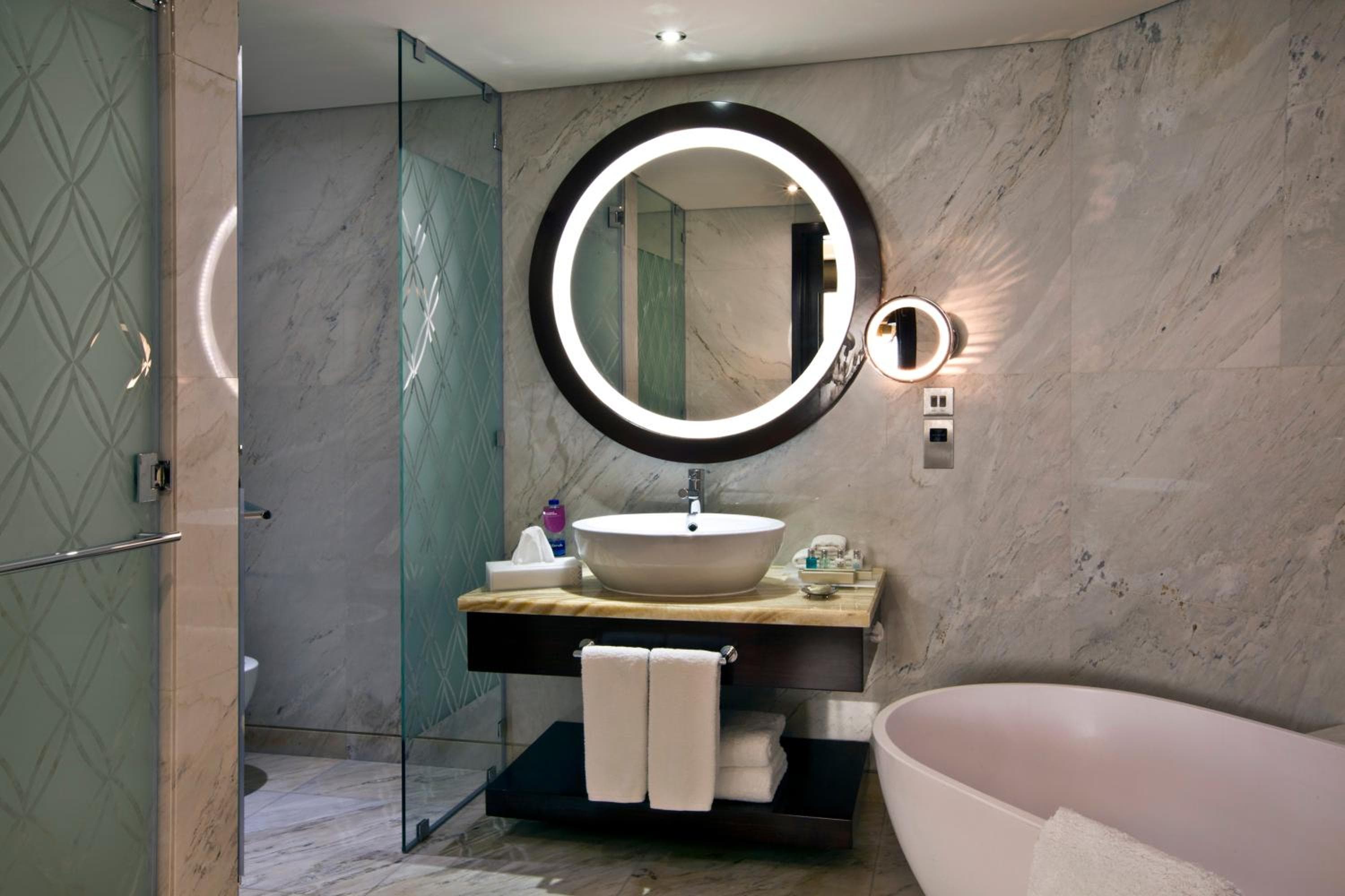 Crowne Plaza Dubái Deira by IHG — 18
