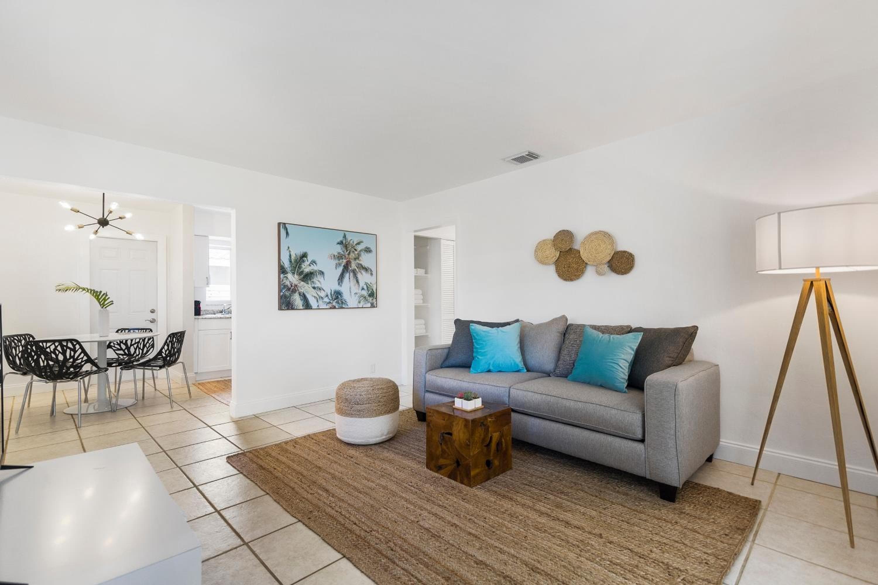 Alani Bay Premium Condos — 25