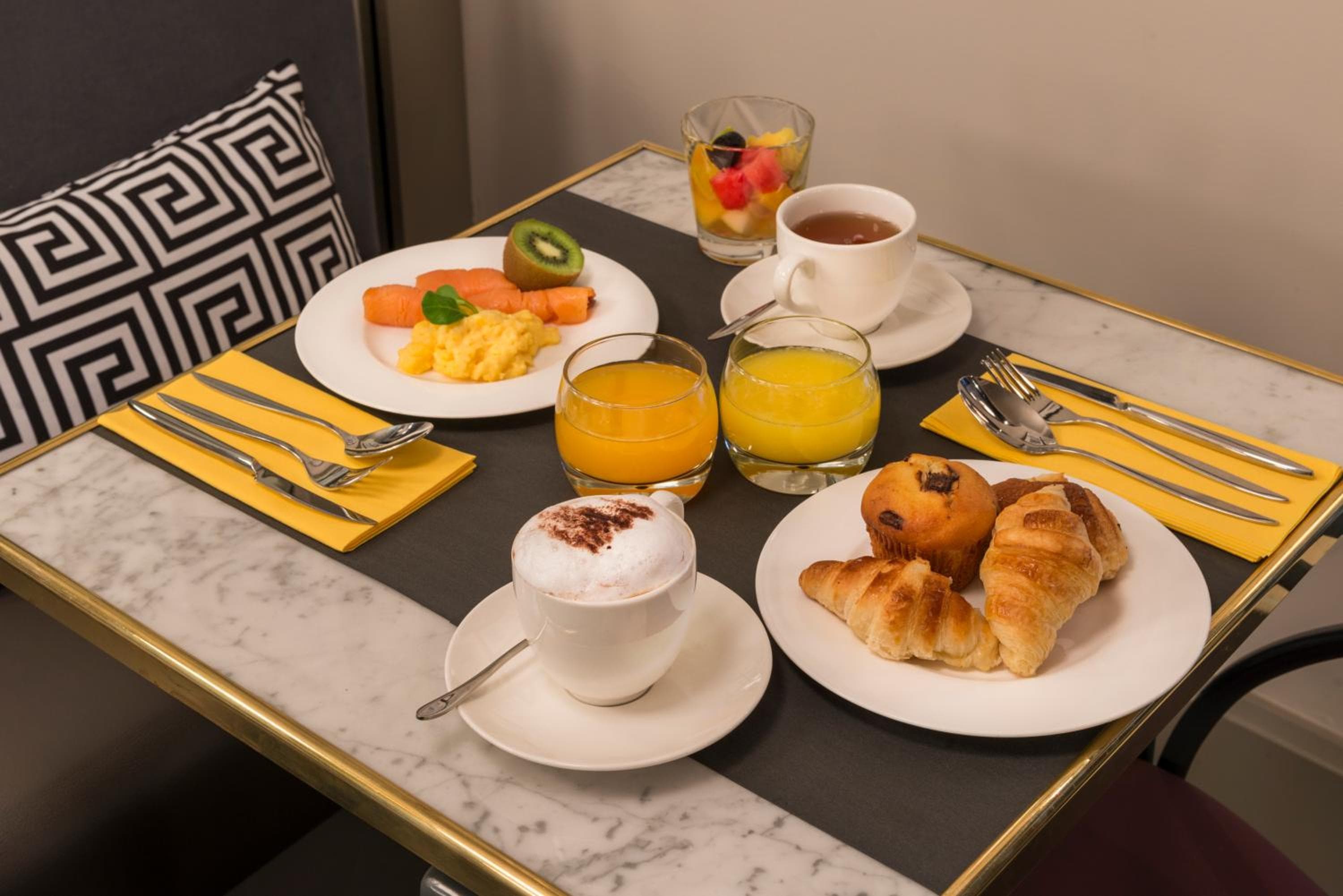 Hôtel Le Marquis by Inwood Hotels — 18
