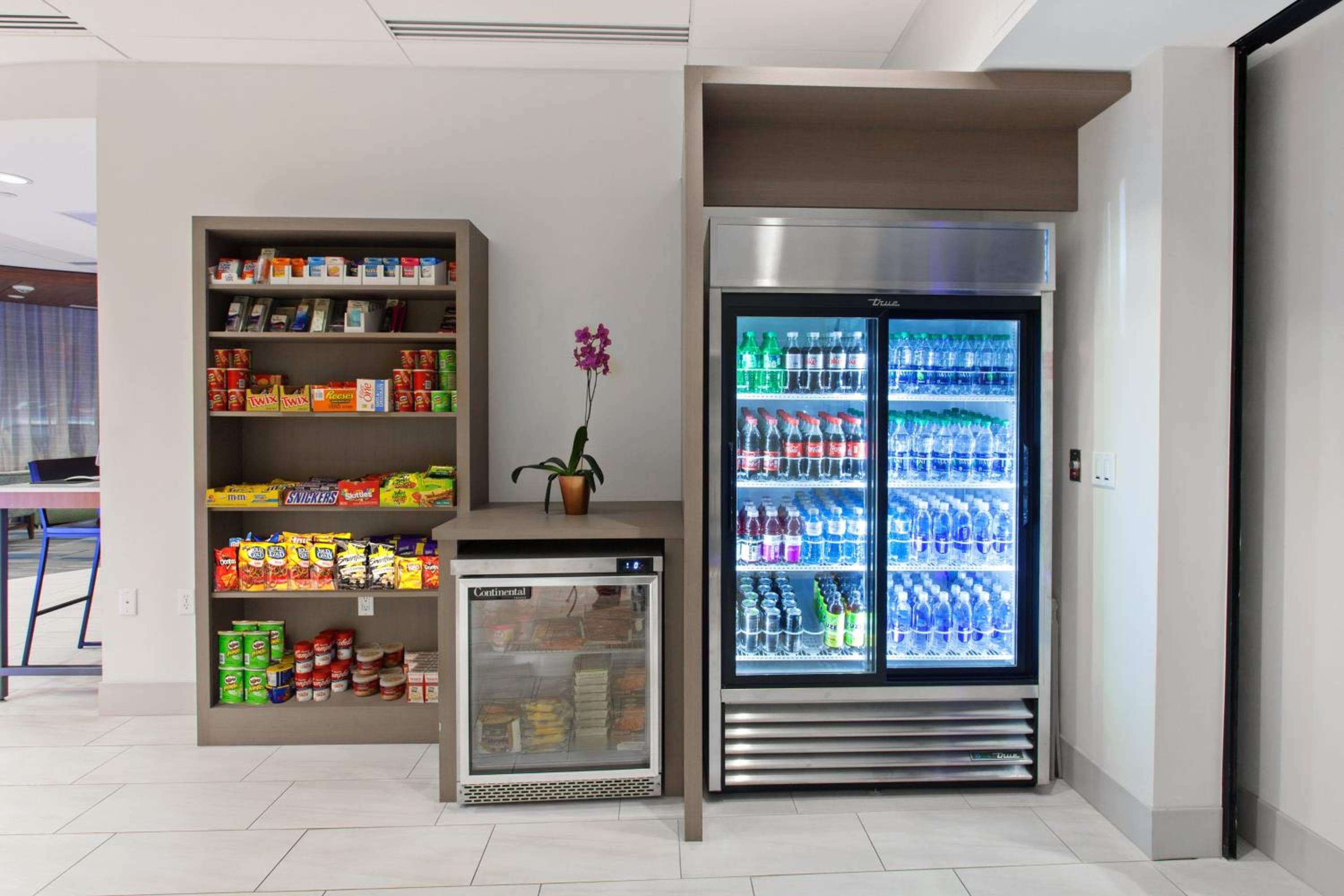 Holiday Inn Express West Los Angeles, un hotel IHG — 21