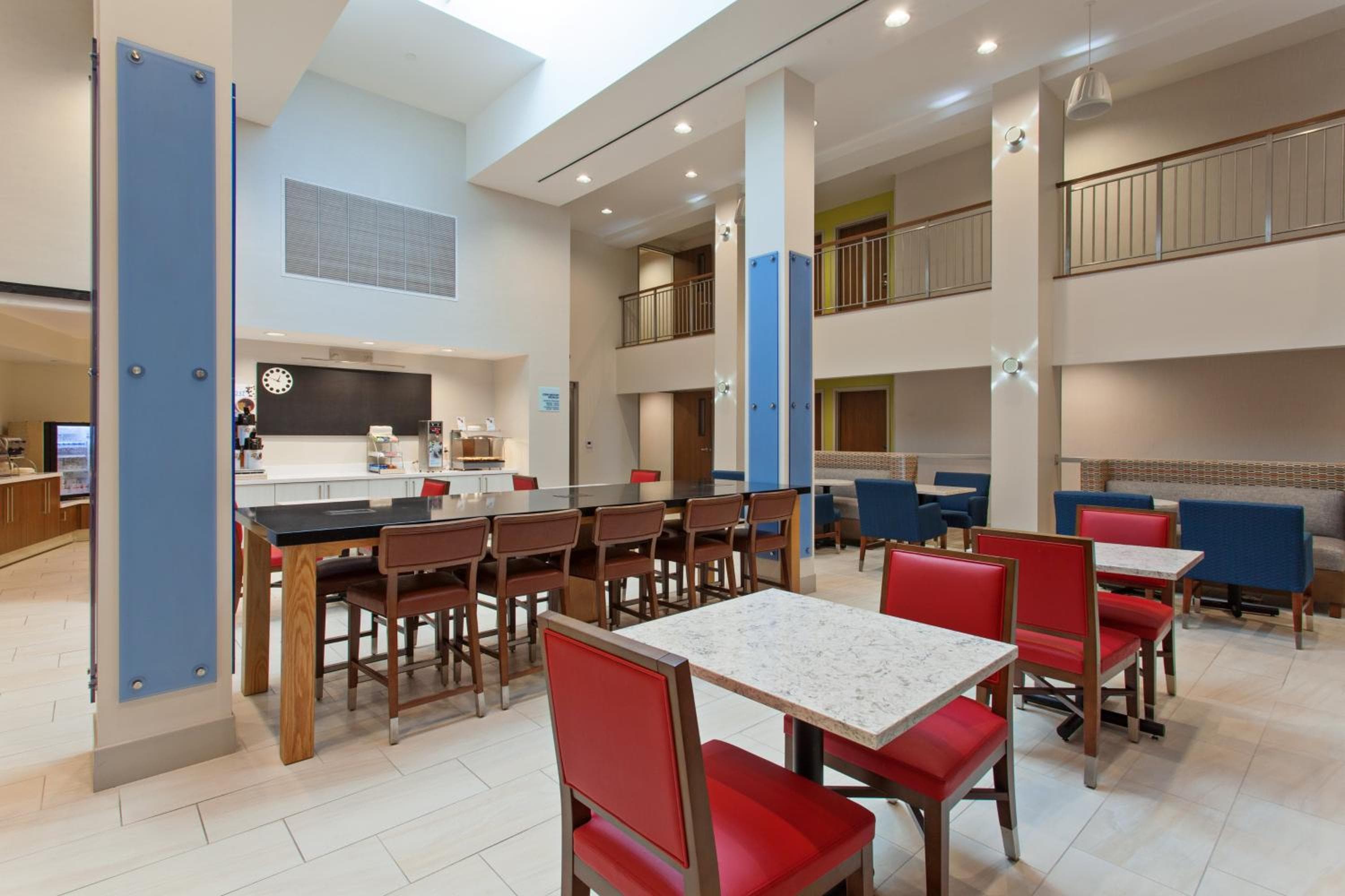 Holiday Inn Express West Los Angeles, un hotel IHG — 18