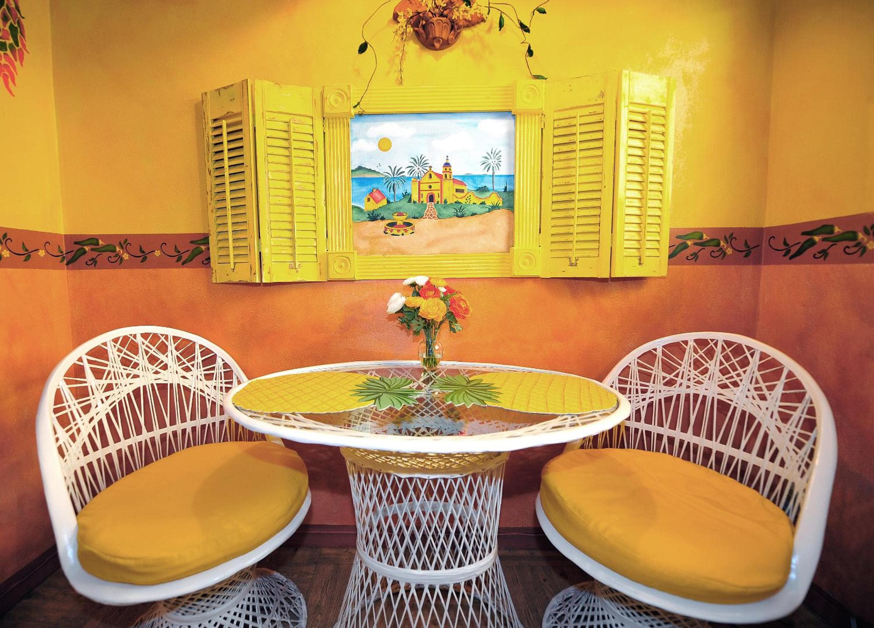 Patio de los mares azules — 21
