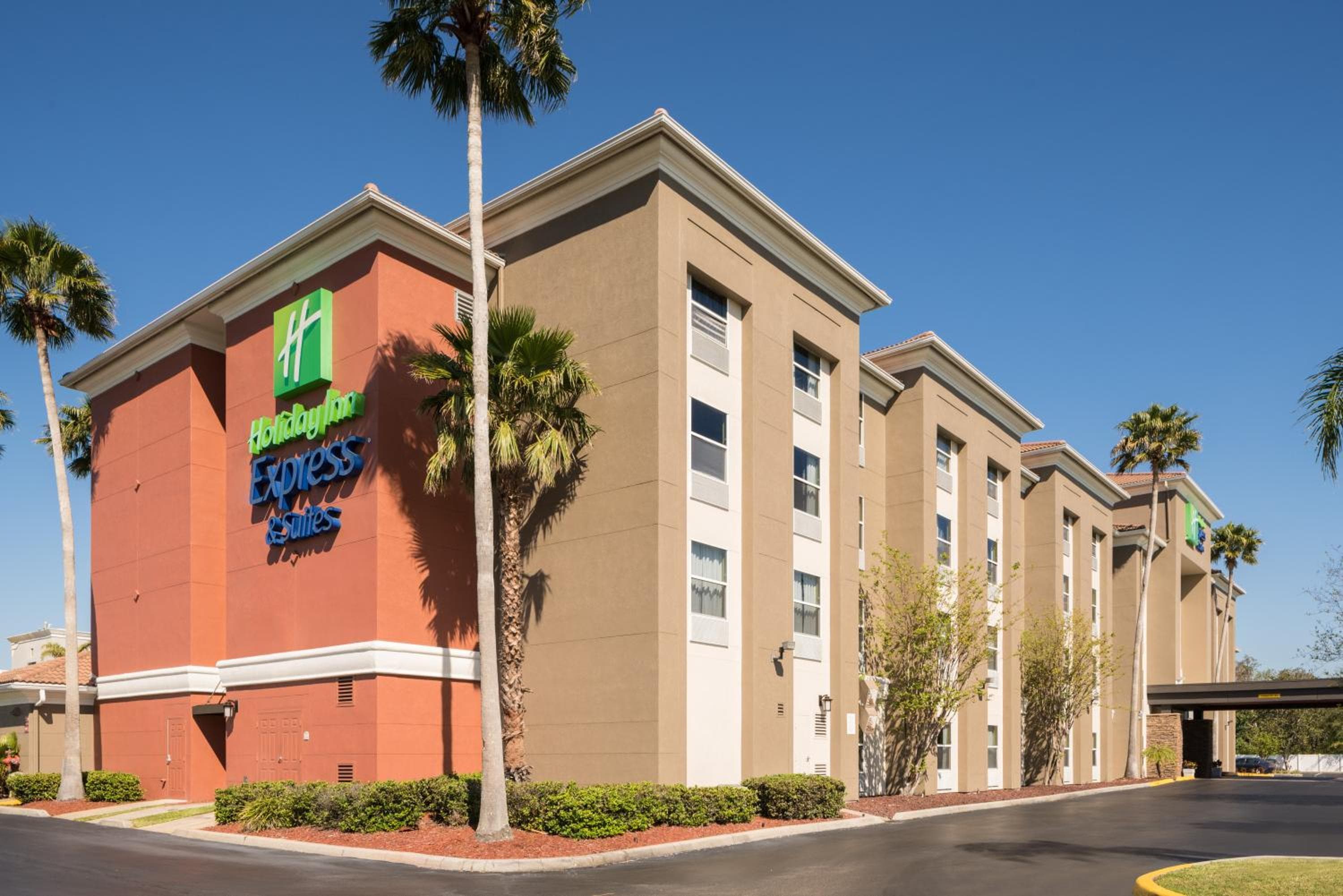 Holiday Inn Express & Suites Orlando International Airport by IHG — 25