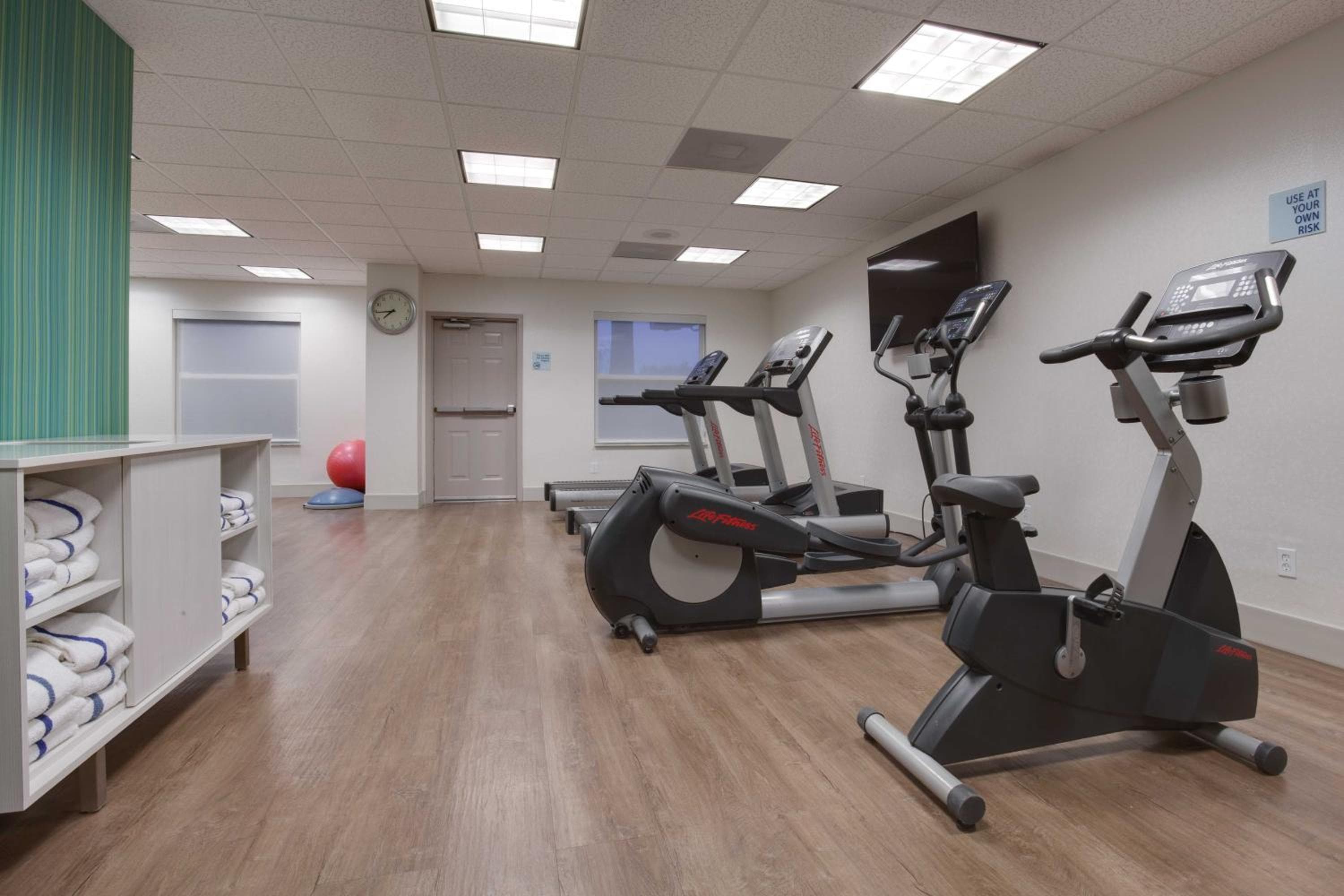 Holiday Inn Express & Suites Orlando International Airport, un hotel IHG — 19