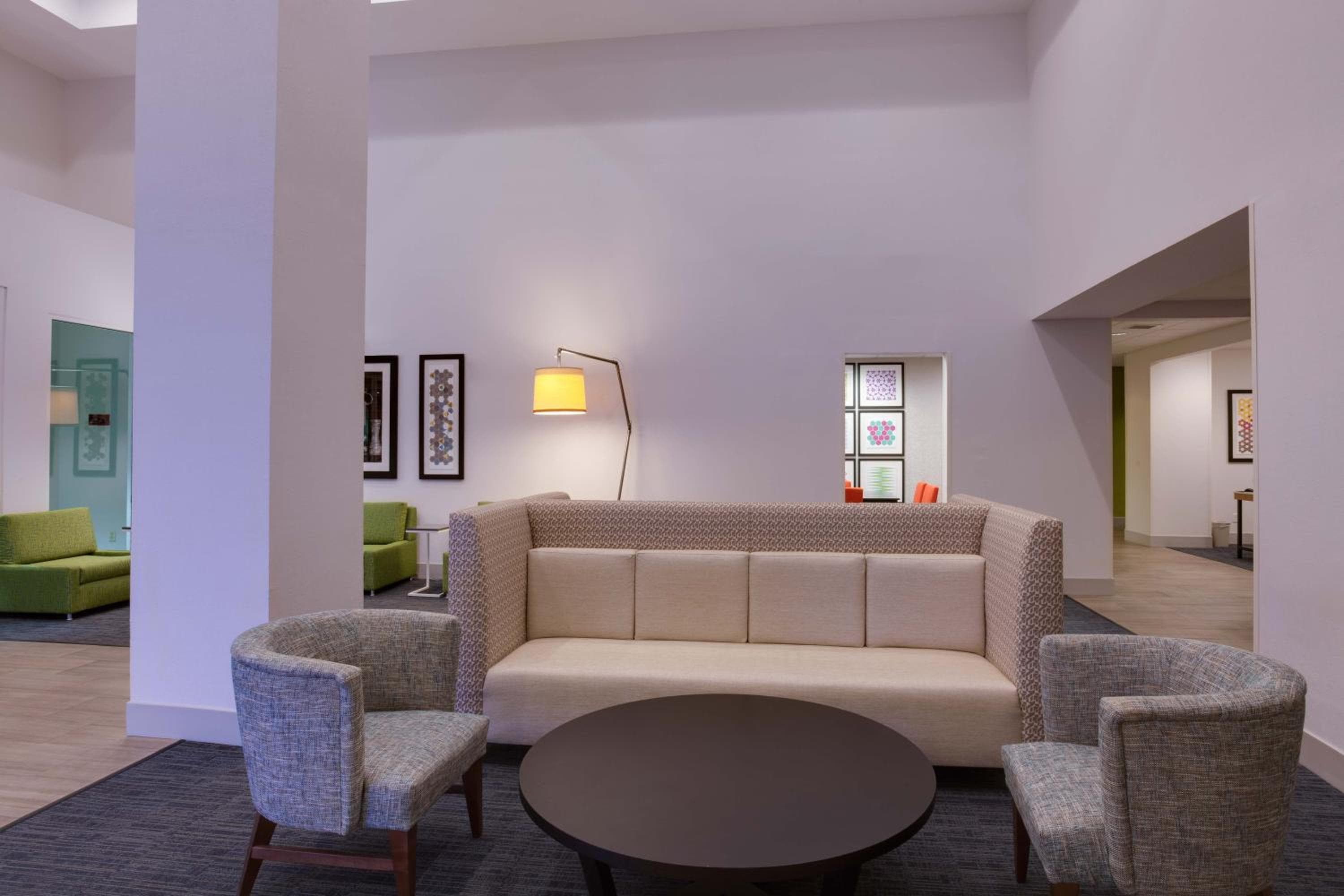 Holiday Inn Express & Suites Orlando International Airport, un hotel IHG — 22