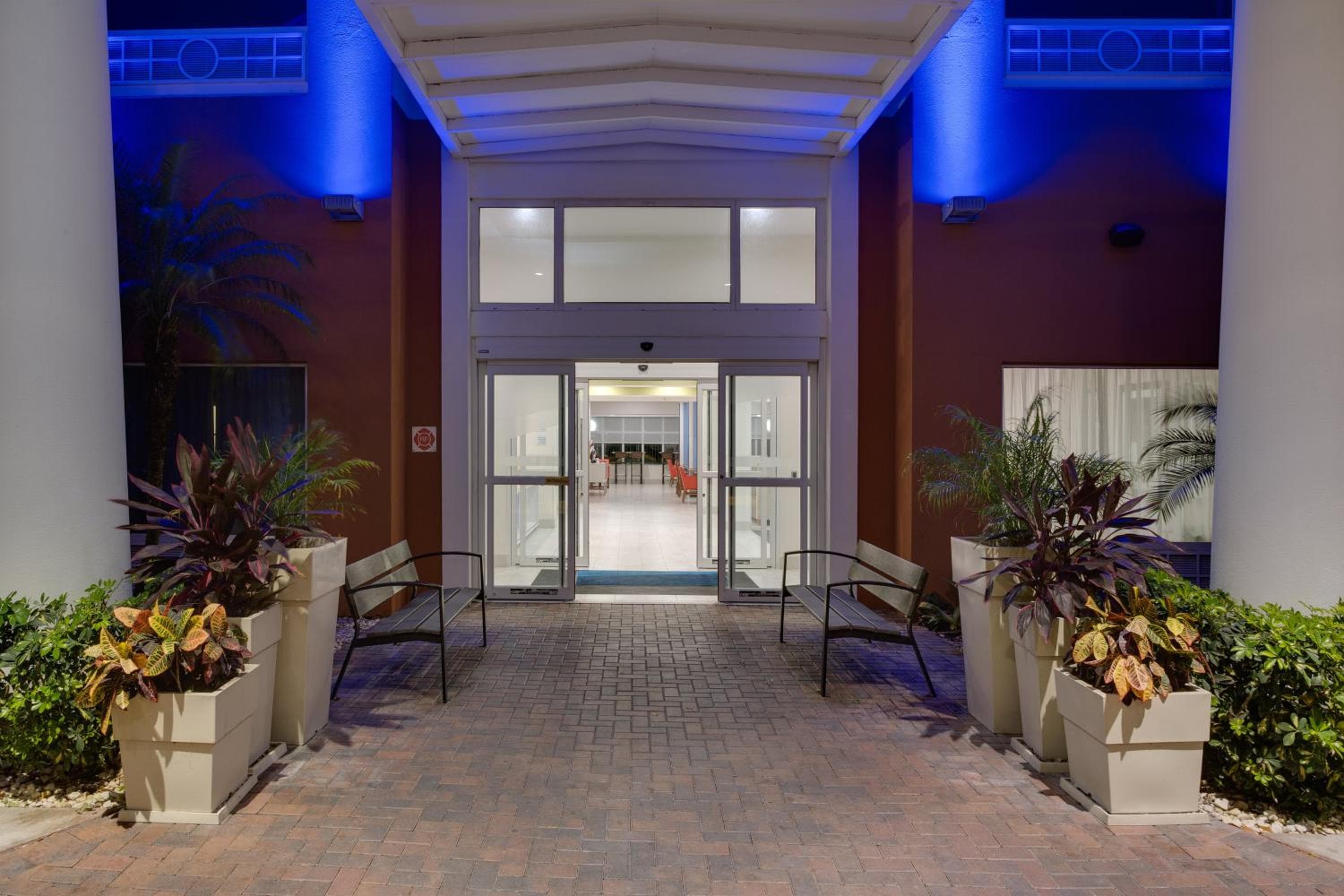 Holiday Inn Express Hotel & Suites Tampa-Fairgrounds-Casino, ein IHG Hotel — 13
