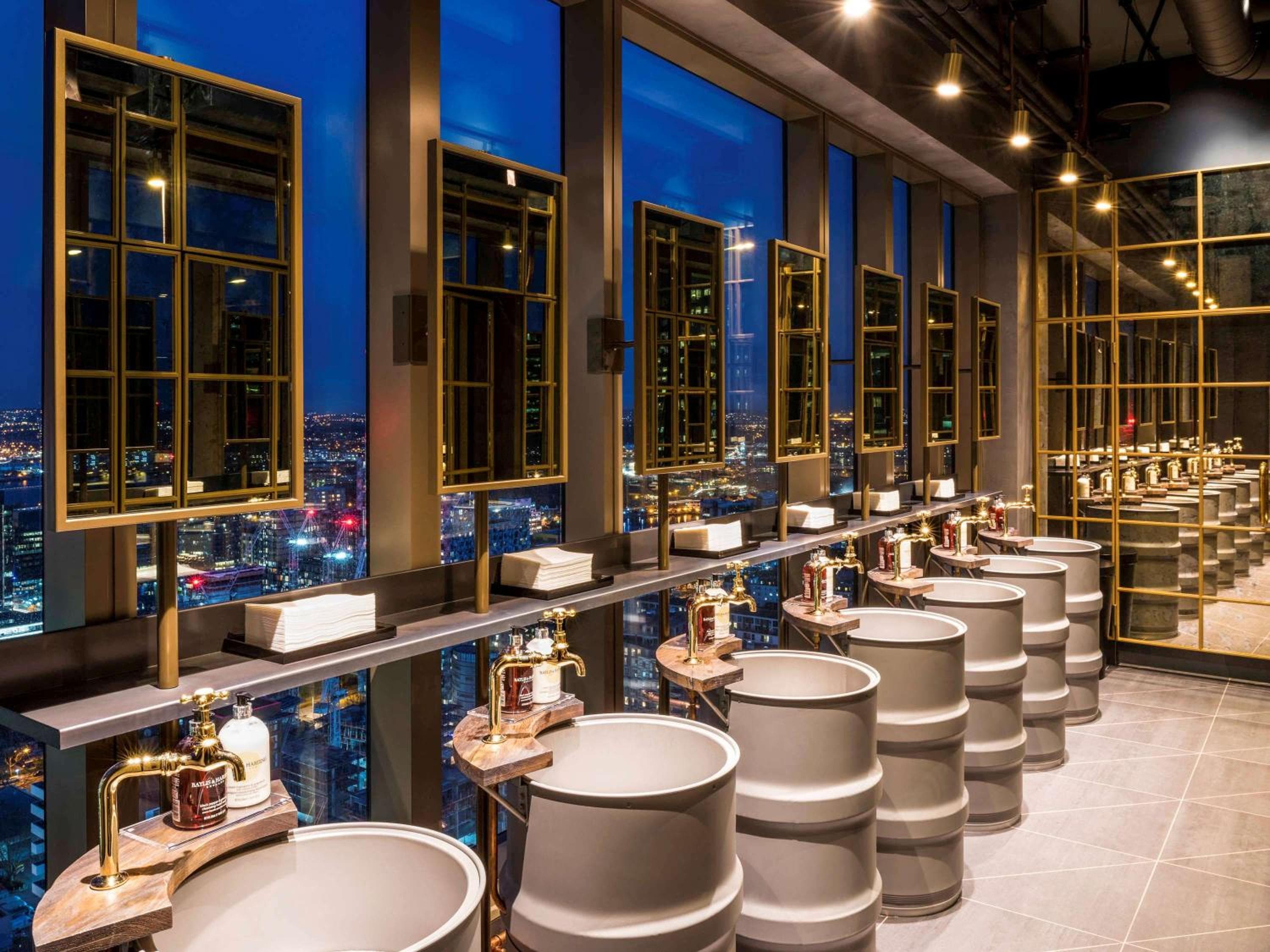 Novotel London Canary Wharf — 16