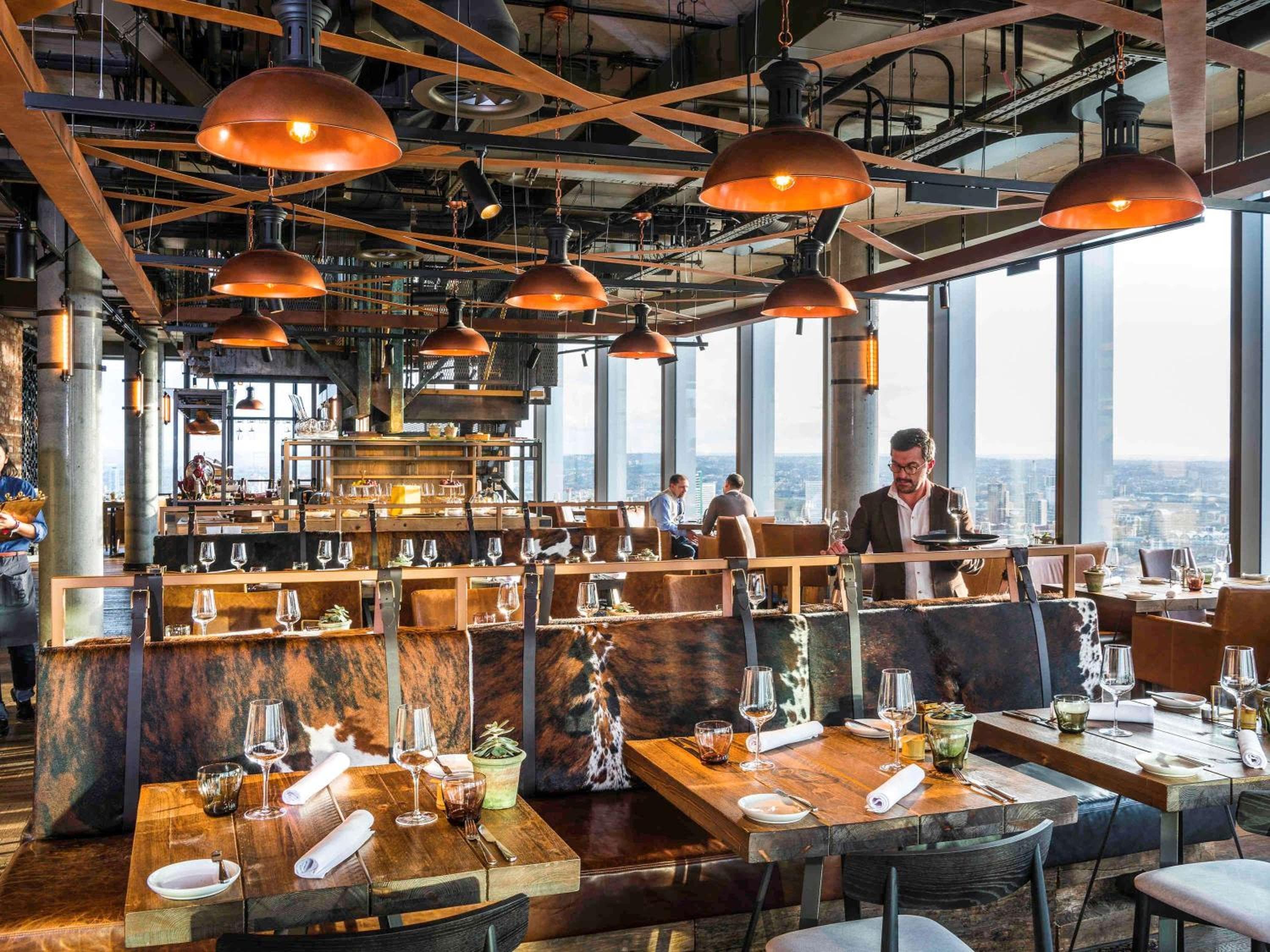 Novotel London Canary Wharf — 6