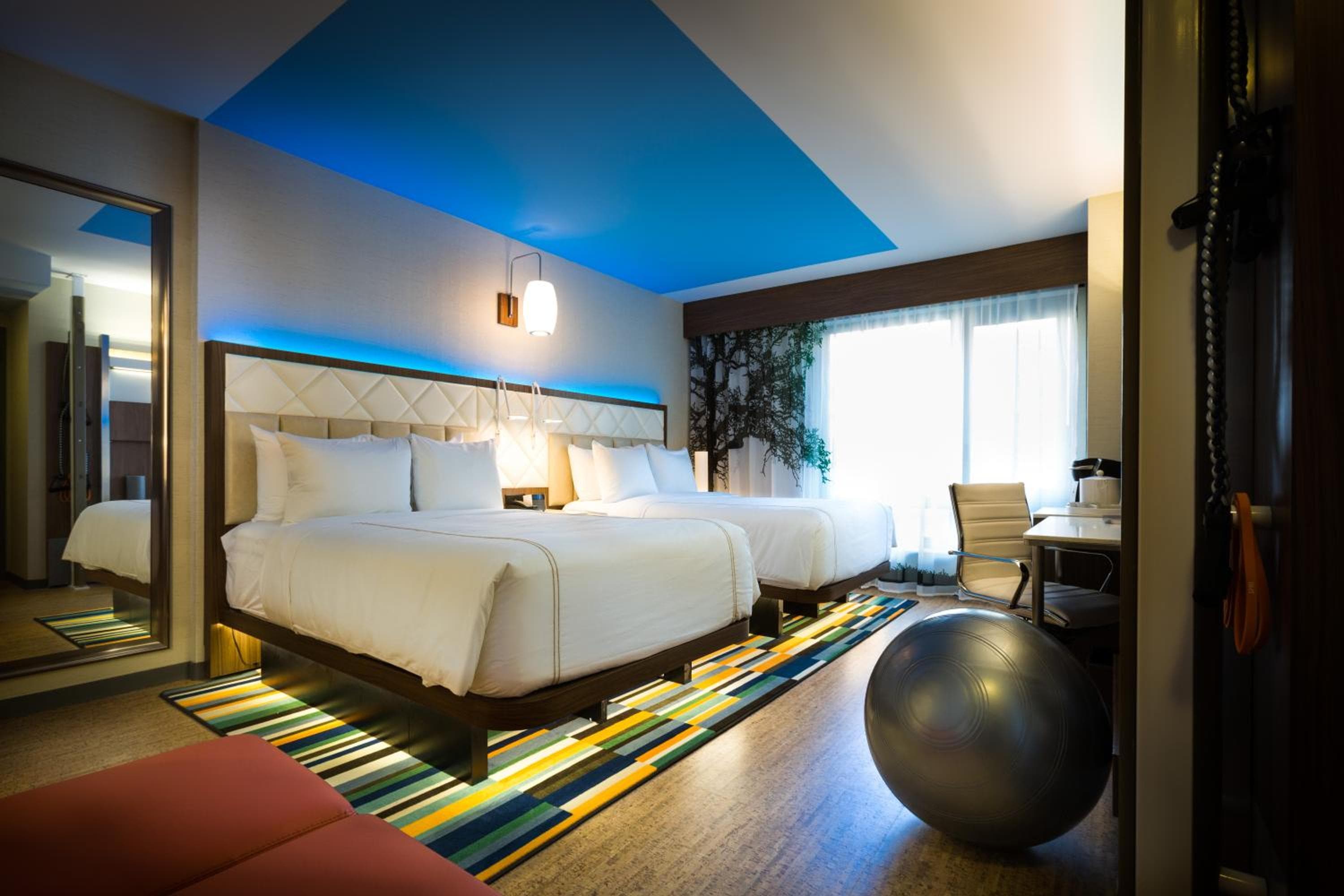 EVEN Hotel New York - Times Square South by IHG — 6
