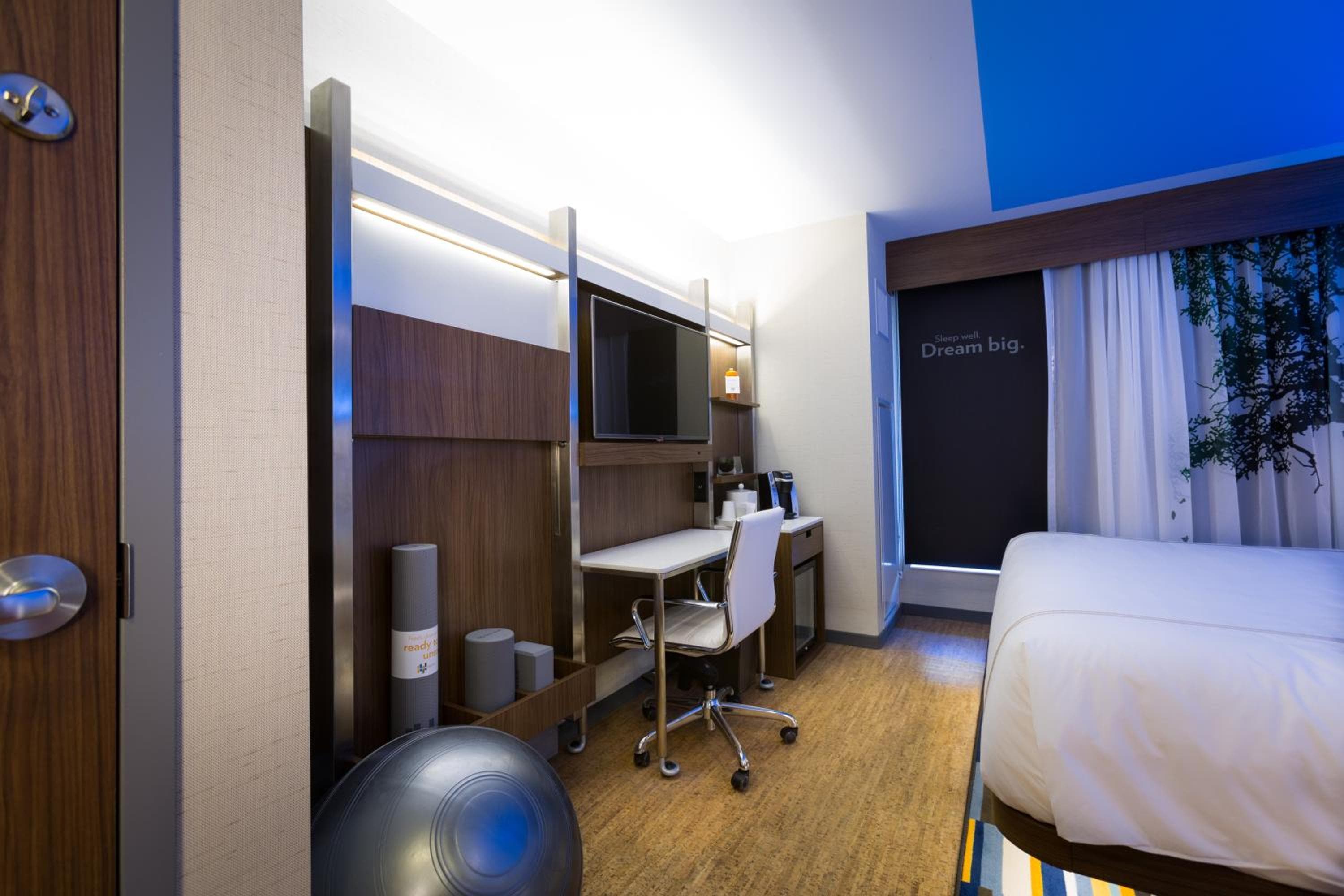 EVEN Hotel New York - Times Square South by IHG — 27