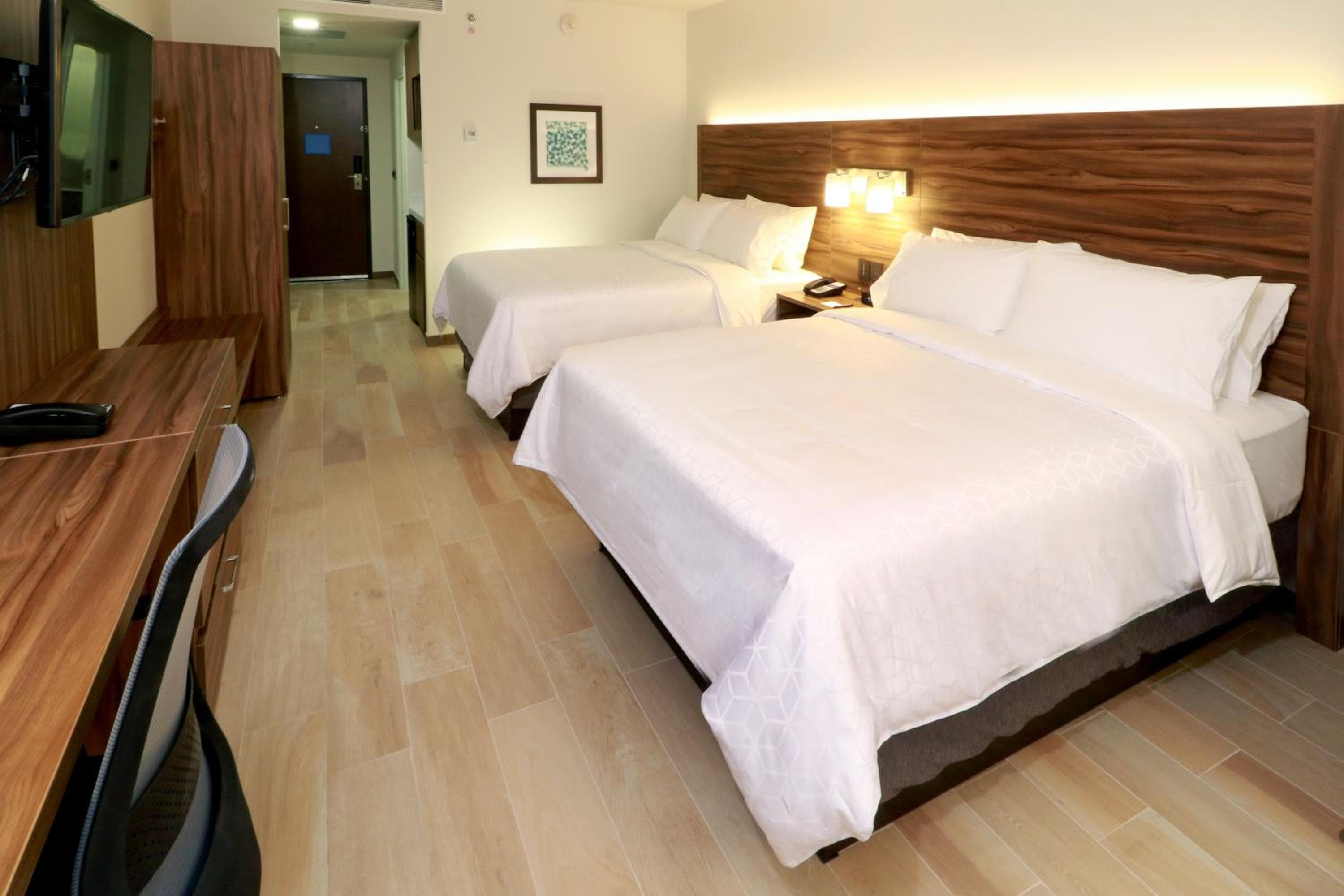 Holiday Inn Express & Suites - Playa del Carmen by IHG — 25